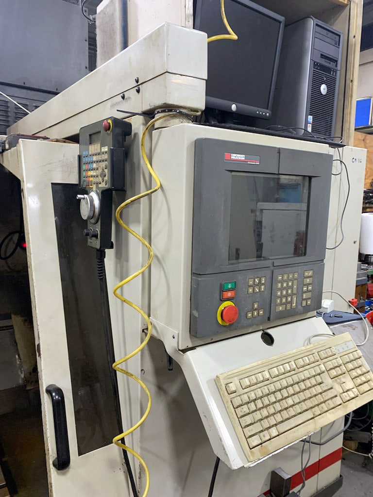 Cincinnati Milacron Arrow 1000 VMC, 2000- Acramatic 2100 Control, TSC