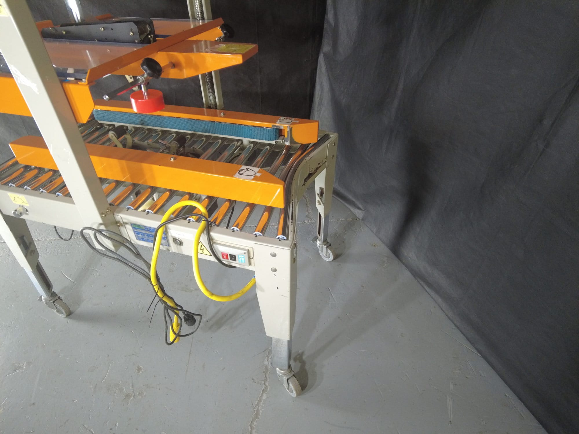 Everroll EC-701W Case Sealer & Taper, 2007 - Image 10