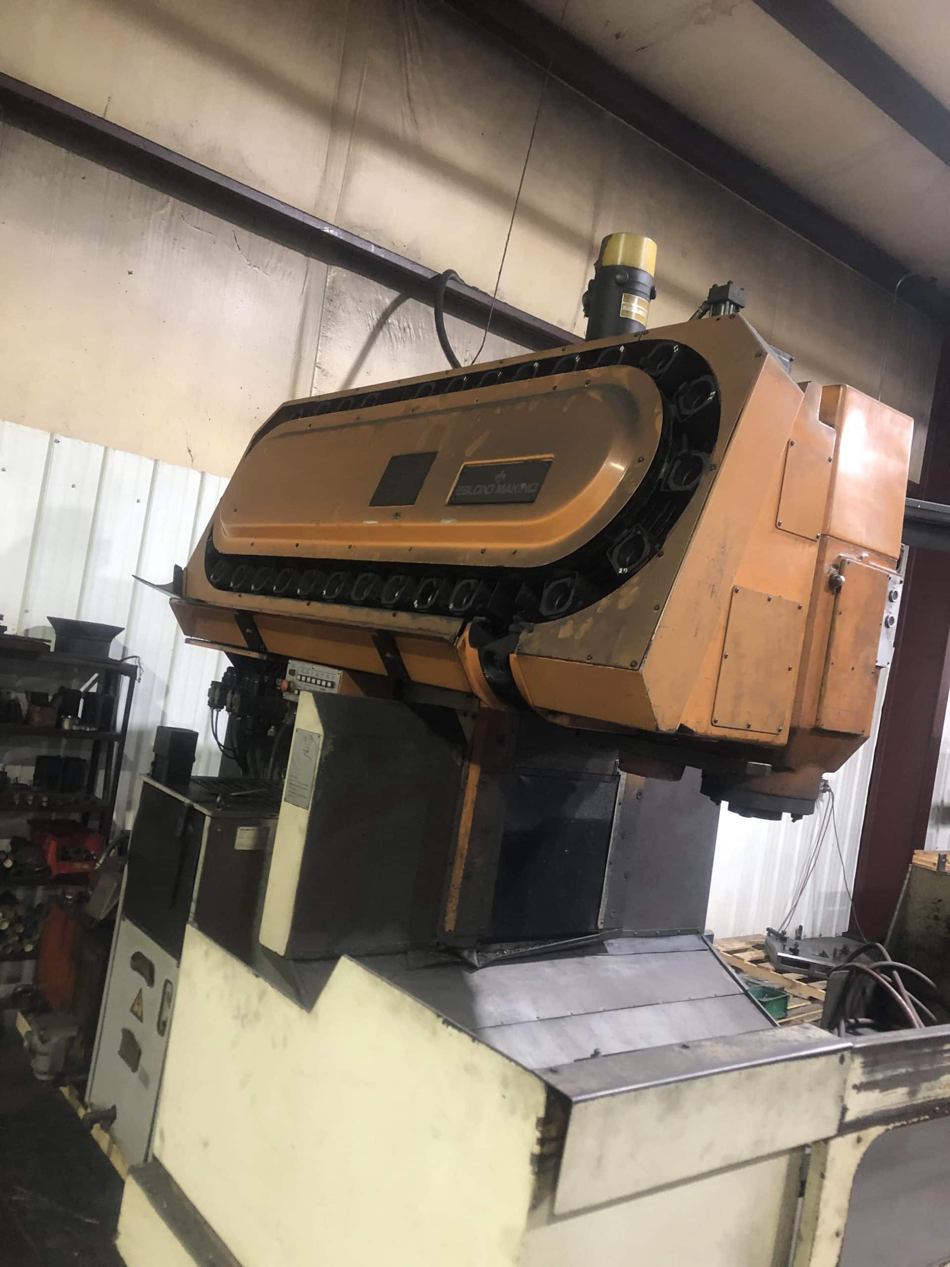 Makino FNC-106 CNC Vertical Machining Center - Image 5