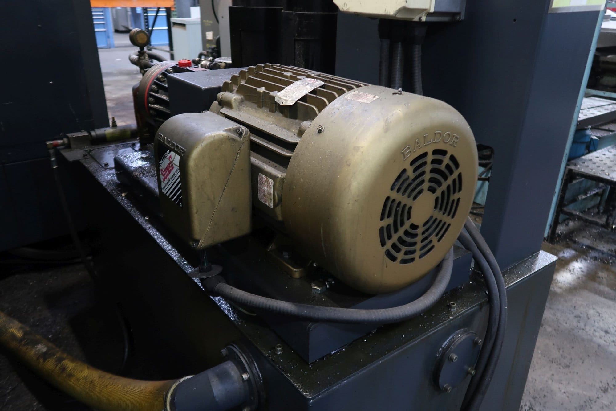 Makino A99 HMC, 1999- 12K RPM, Thru Spindle Coolant, Rigid Tap, Chip Conveyor - Image 8
