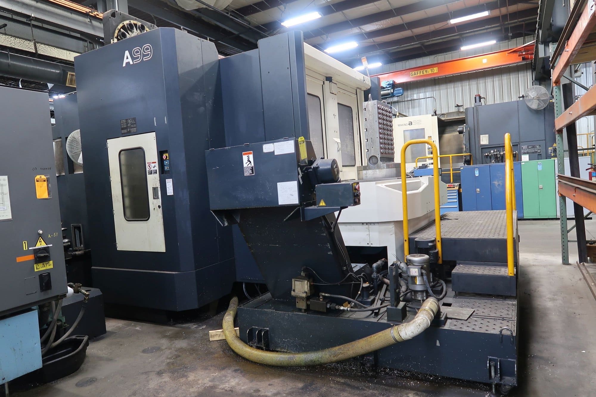 Makino A99 HMC, 1999- 12K RPM, Thru Spindle Coolant, Rigid Tap, Chip Conveyor - Image 10