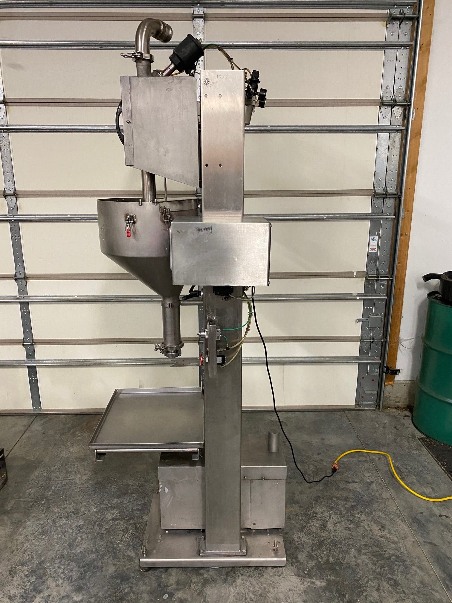 Serac Net Weight Bottle Filler 2237P1NW, 2005 - Image 7