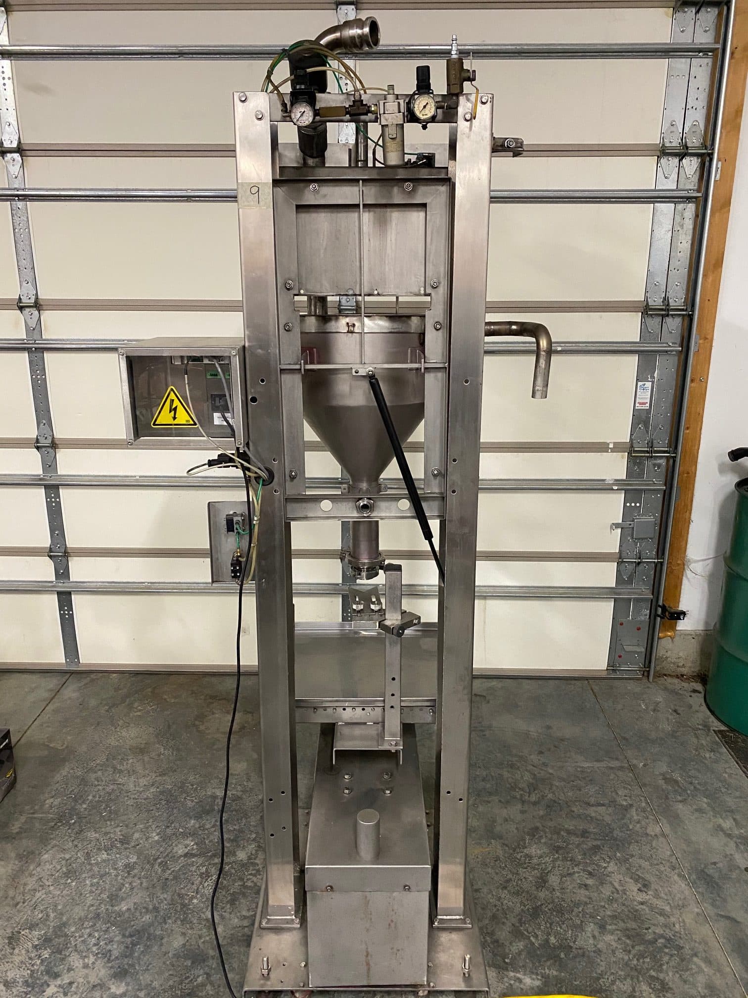 Serac Net Weight Bottle Filler 2237P1NW, 2005 - Image 8