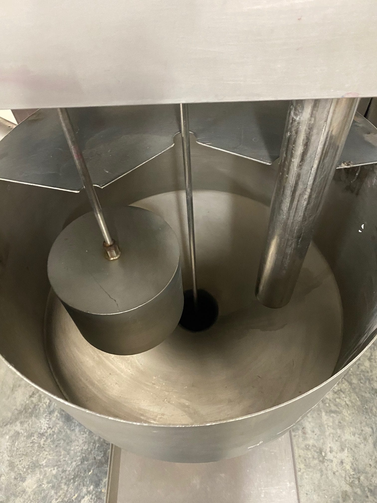 Serac Net Weight Bottle Filler 2237P1NW, 2005 - Image 6