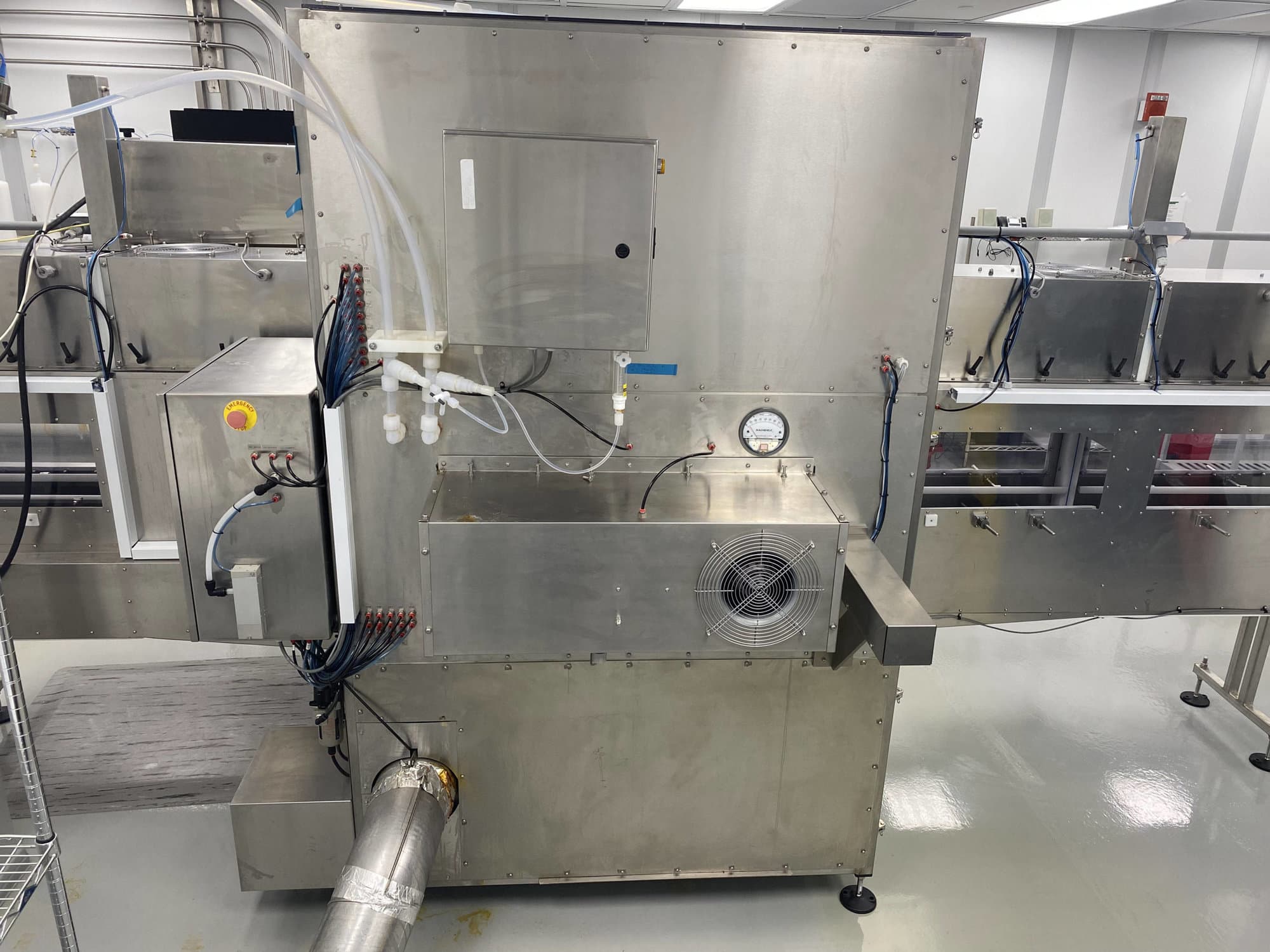 Inline Filling Systems Net-Weight Rotary Jar Filler with Integrated Capping for Clean Room Application in Semi-Conductor Industry, 2009 - Image 4