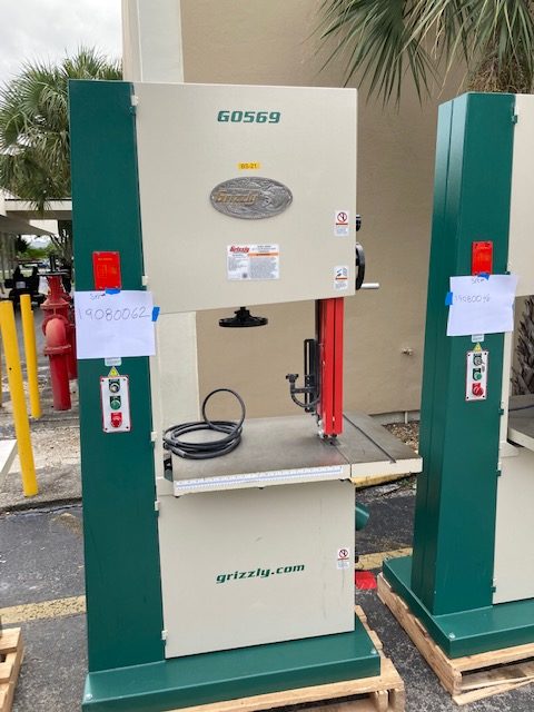 Grizzly G0569 24" 7-1/2 HP 3-Phase Industrial Bandsaw, 2020