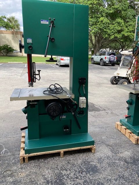 Grizzly G0569 24" 7-1/2 HP 3-Phase Industrial Bandsaw, 2020