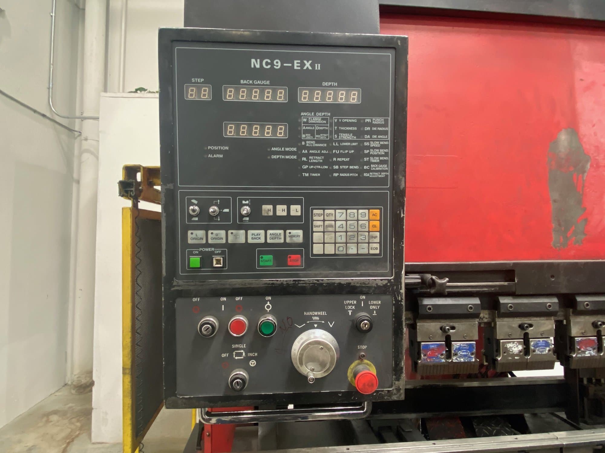 80 Ton x 8' Amada FBD8025 Press Brake, 1996 - Available Immediately - Image 2