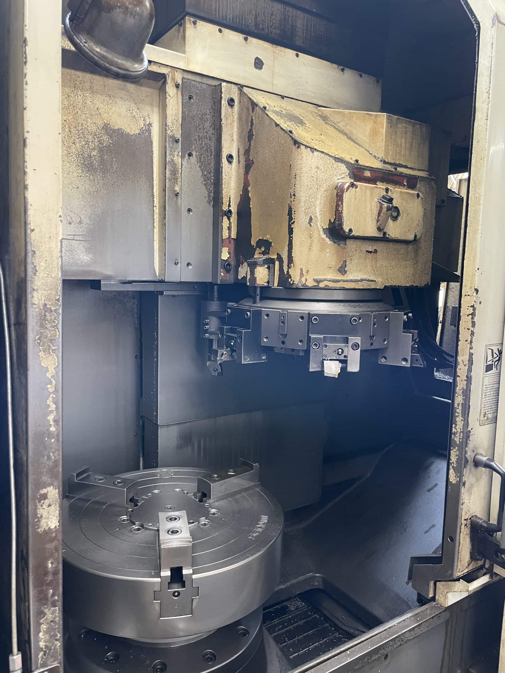 Hwacheon VT-550 2SP VTL, 2006 - 24" Dual Spindle, Fanuc Control, Chip Conveyor - Image 4