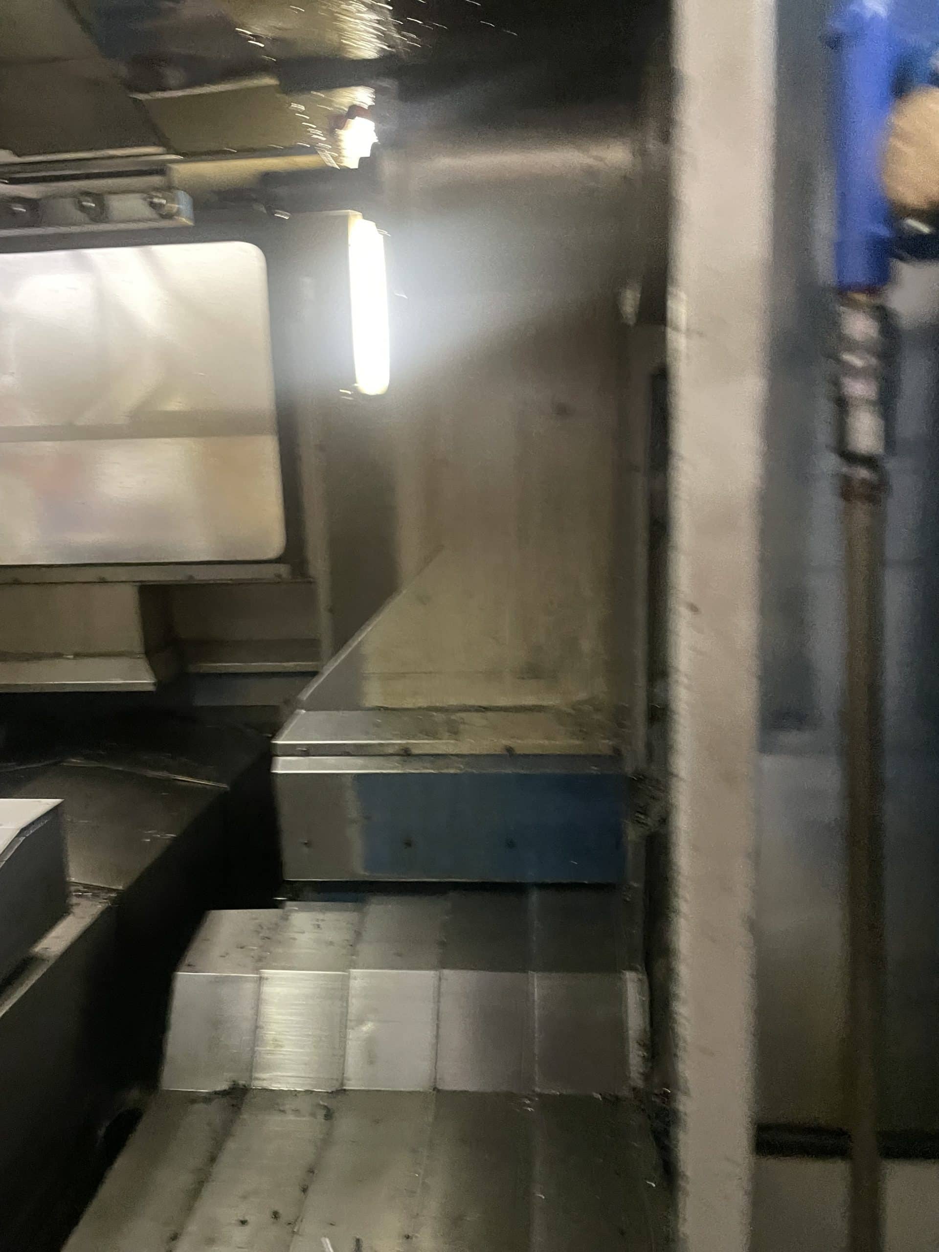 Mazak H-630 630MM HMC, 1988 - Chip Conveyor Included - Image 3