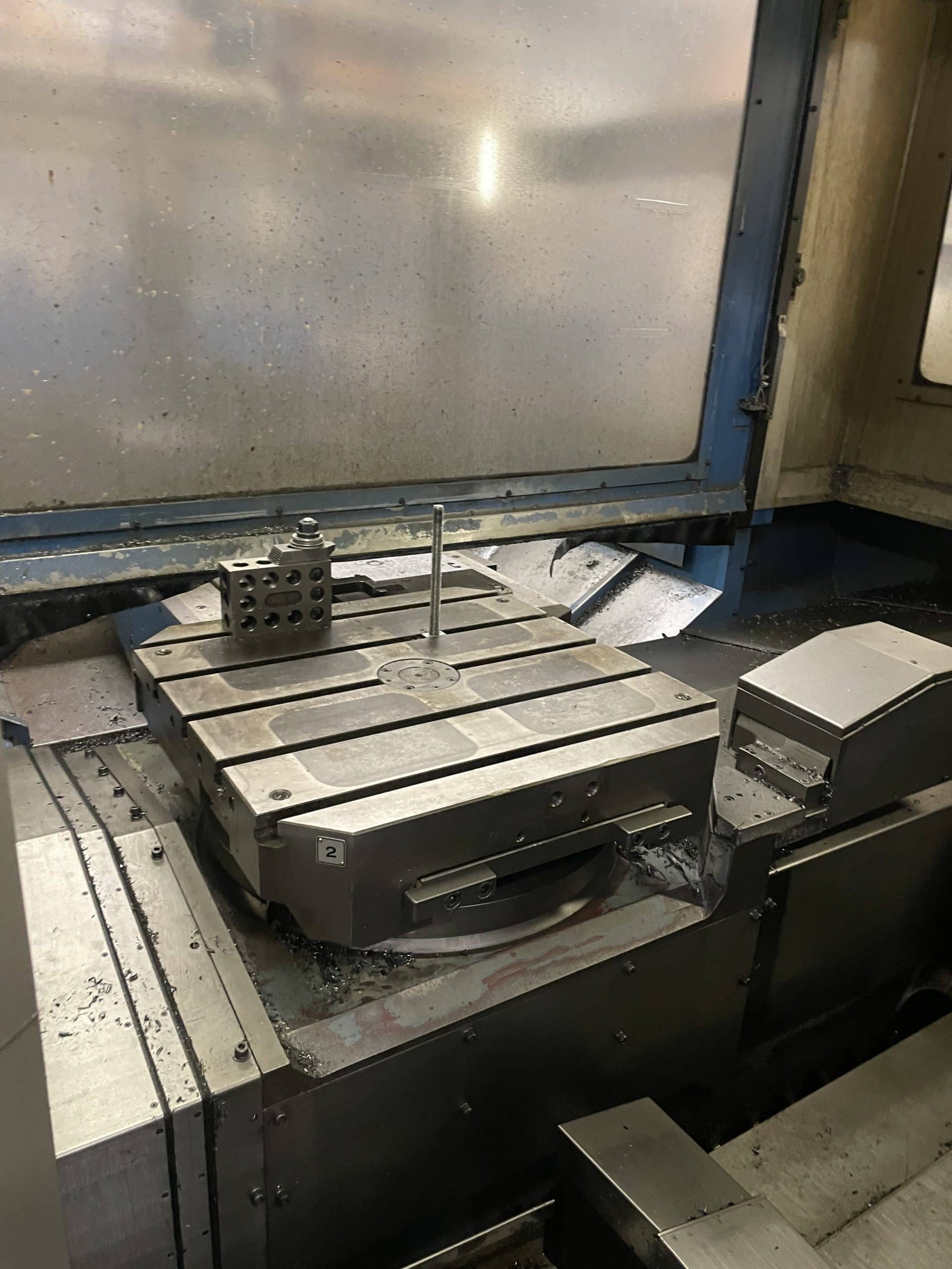 Mazak H-630 630MM HMC, 1988 - Chip Conveyor Included - Image 4