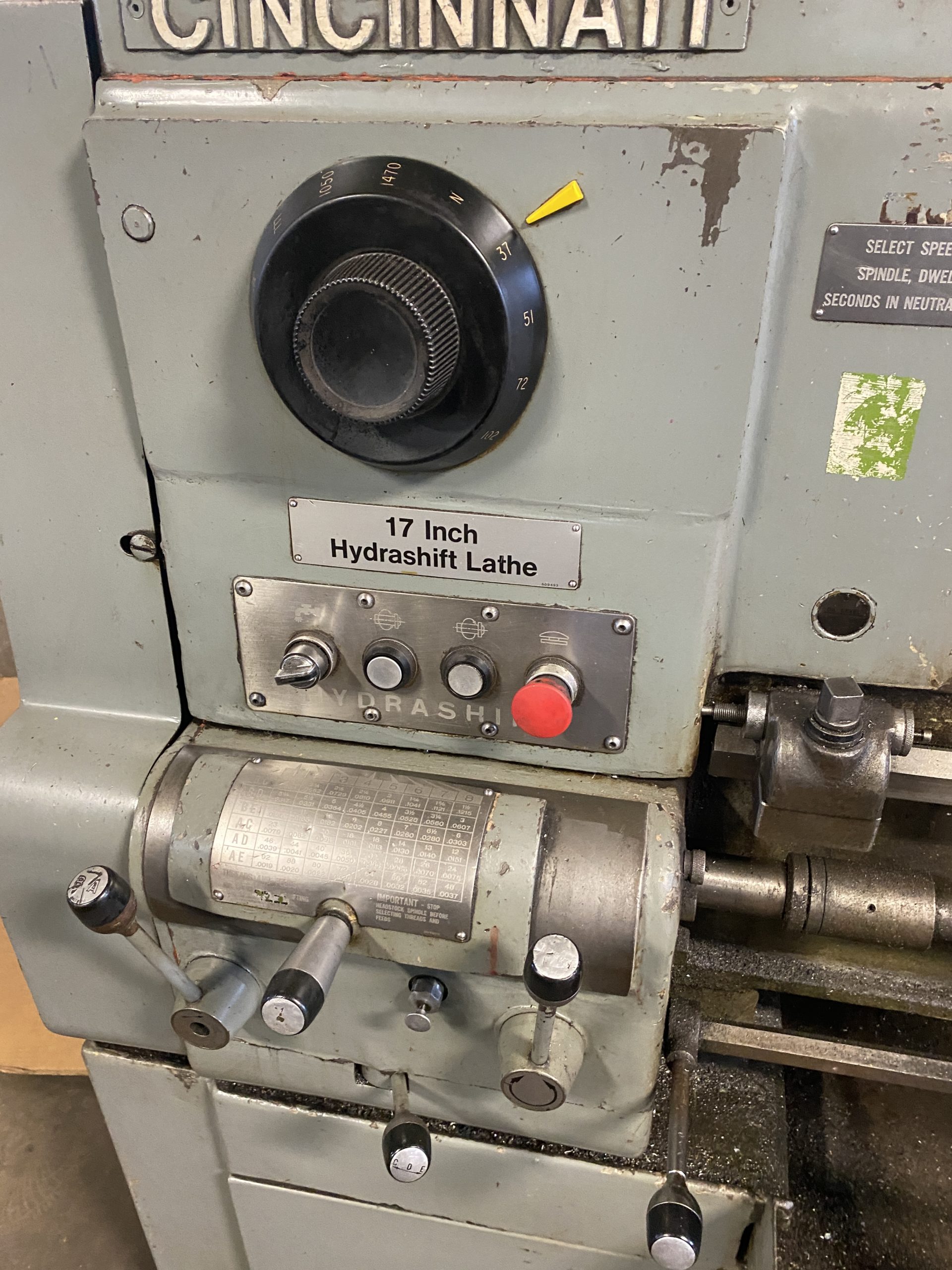 Cincinnati Milacron 17x30 LR Hydra Shift Metalworking Lathe, 17 Inch - Image 5