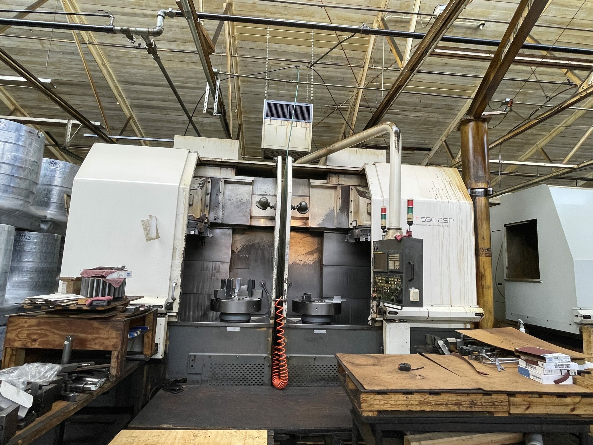 Hwacheon VT-550 2SP VTL, 2006 - 24" Dual Spindle, Fanuc Control, Chip Conveyor - Image 11