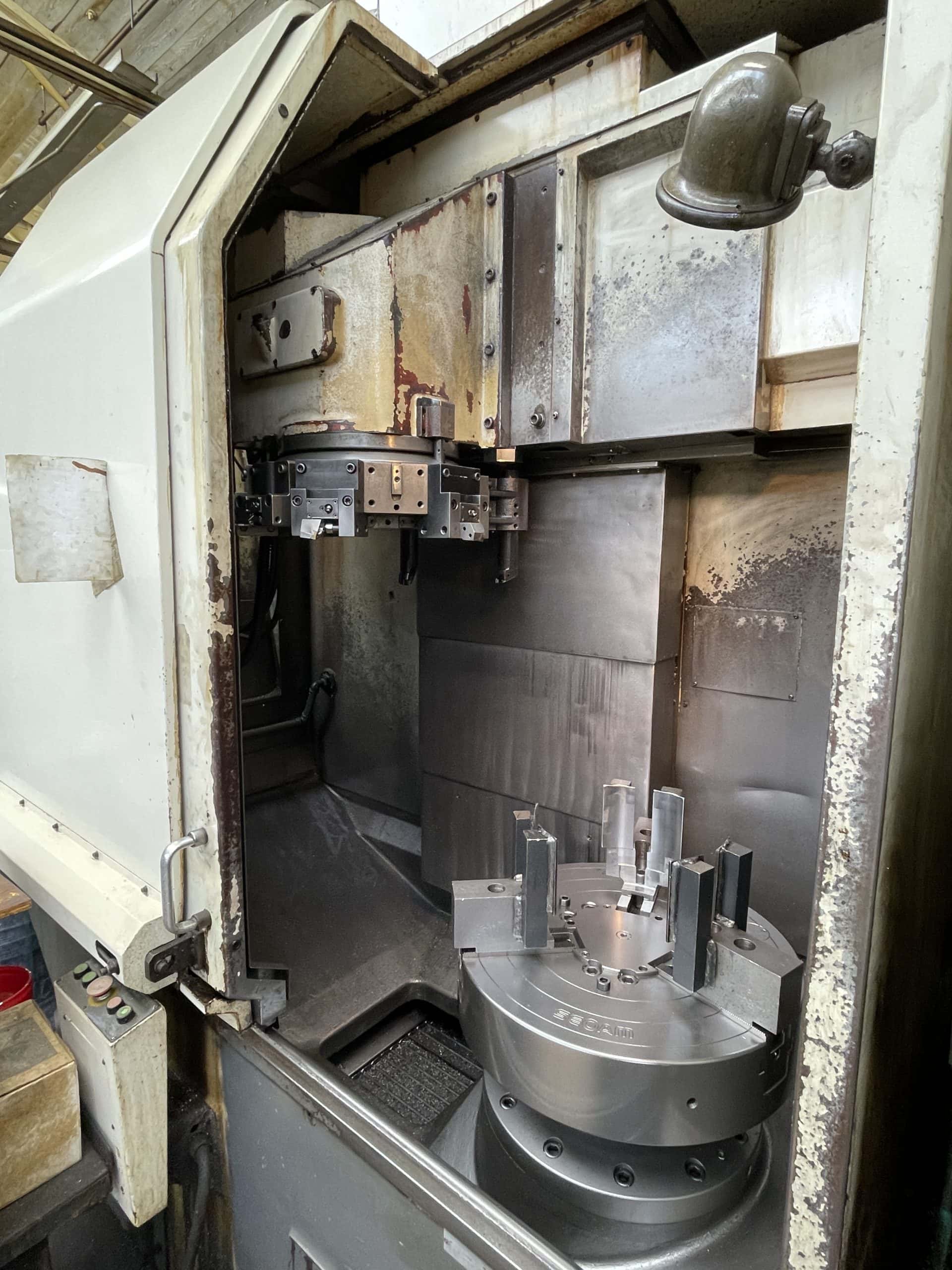 Hwacheon VT-550 2SP VTL, 2006 - 24" Dual Spindle, Fanuc Control, Chip Conveyor - Image 14