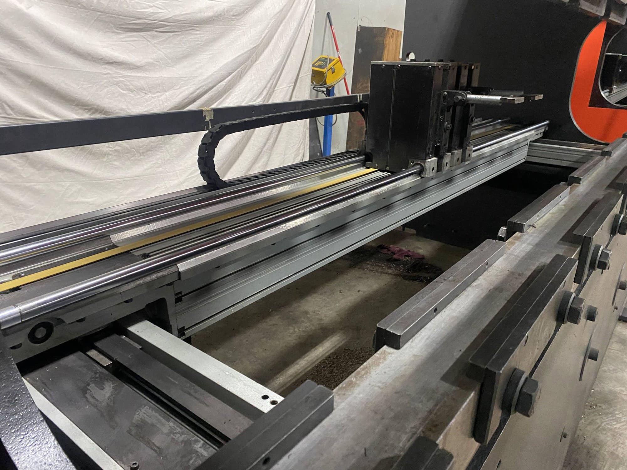 110 Ton x 10' Amada HFB 1003 CNC Press Brake, 1998 - Image 6