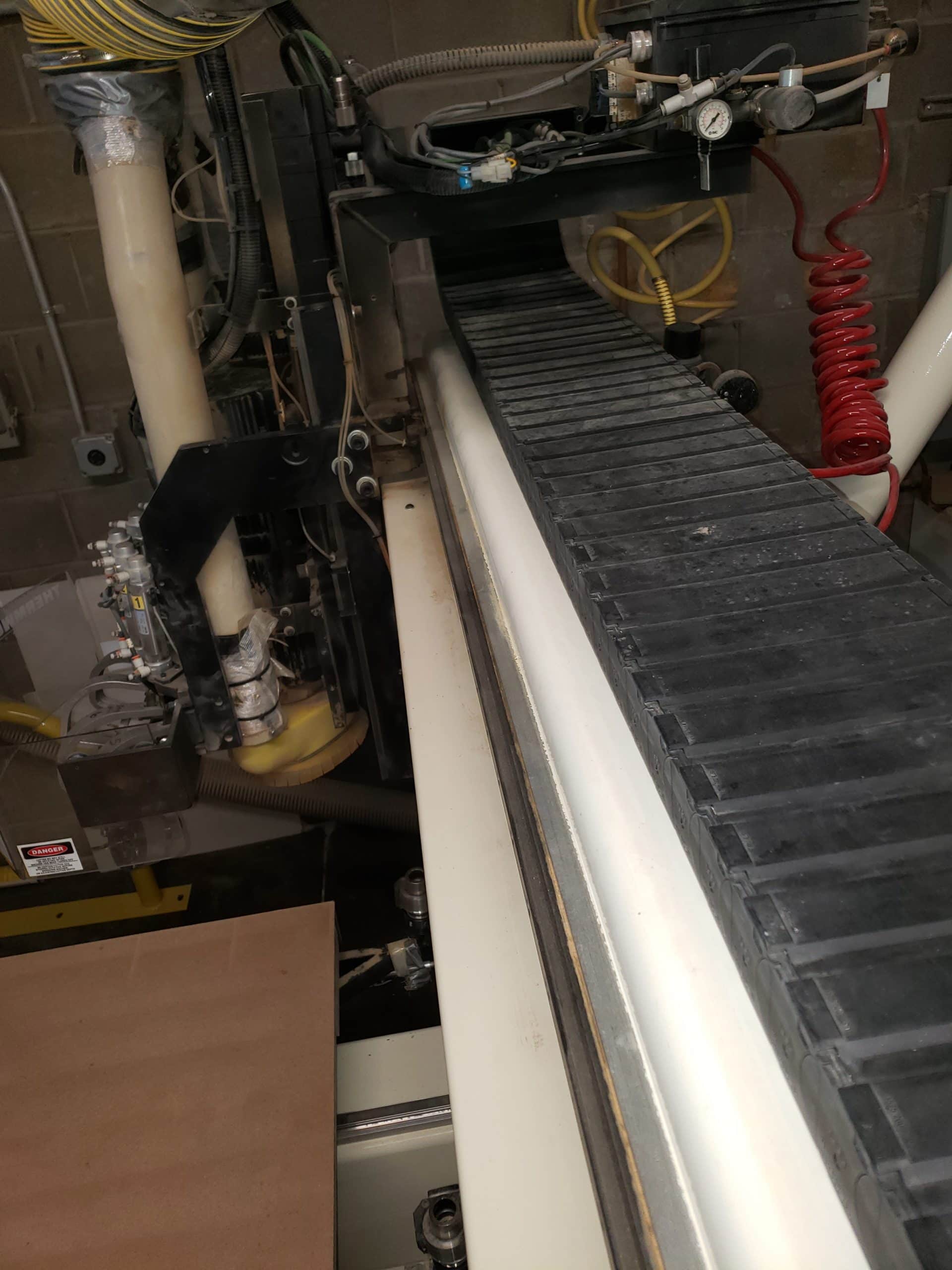 5' x 10' Thermwood C40 CNC Router, 2003- 18K Spindle, Tool Changer, 40 HP Vacuum - Image 8