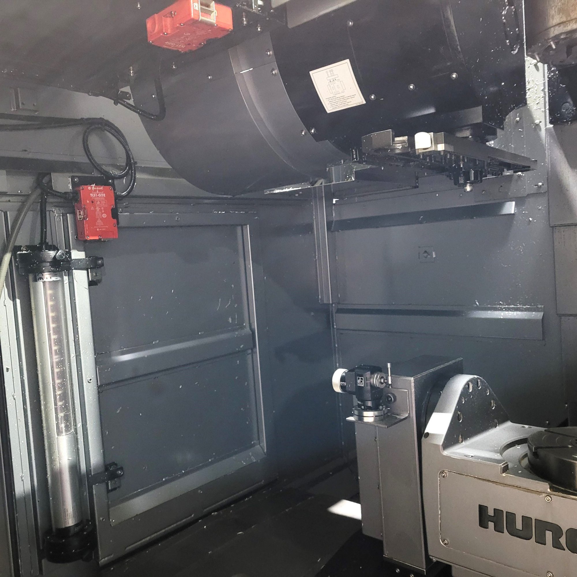 Hurco VMX-30Ui VMC, 2013 - 5-AXIS, WinMax, CTS, Probe's , Chip Conveyor, 90 day Part Warranty! - Image 5
