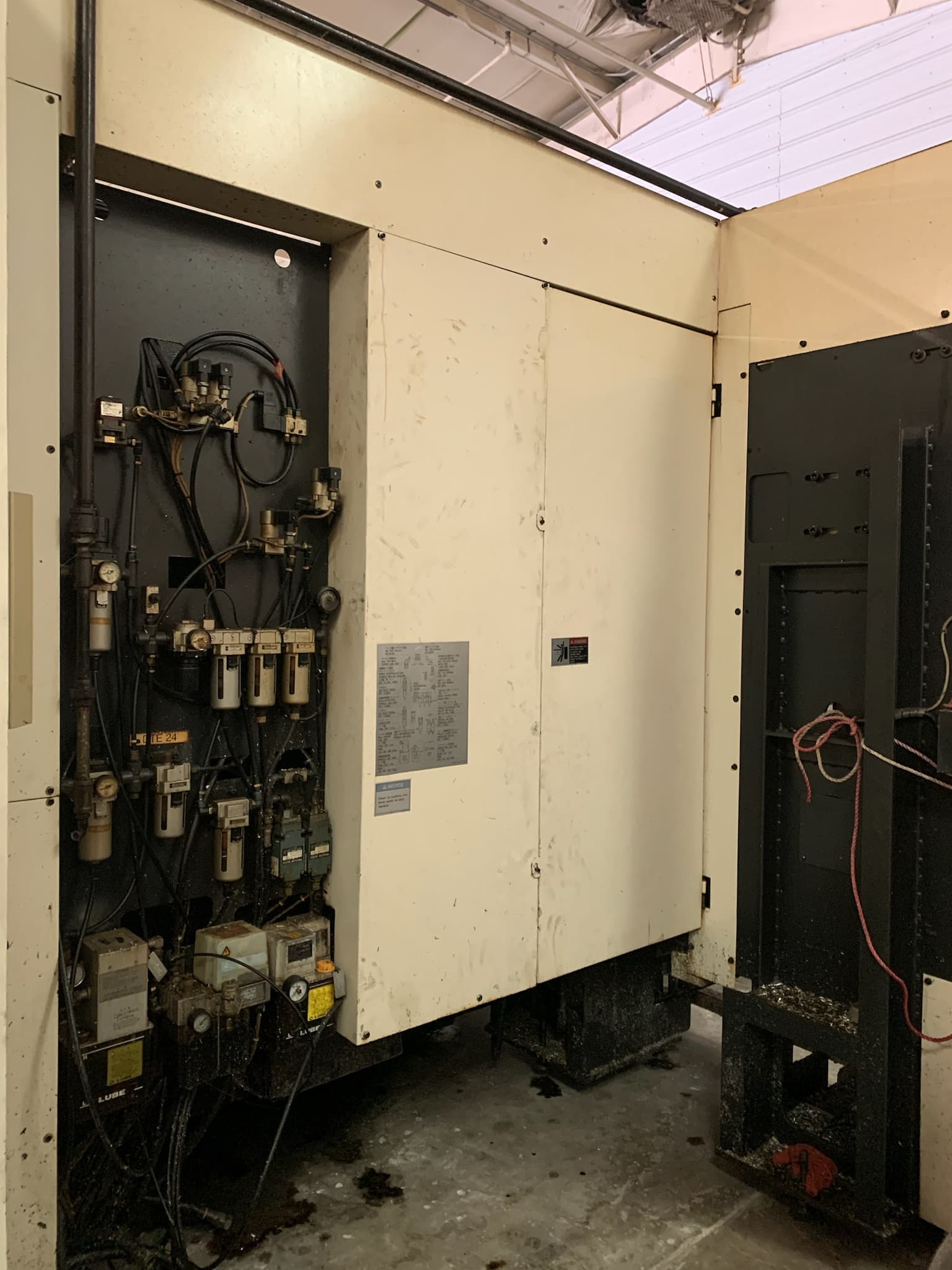 Niigata SPN50-HO 500mm HMC, 2001 - Full 4th Axis, TSC, 15K Spindle, Fanuc - Image 10