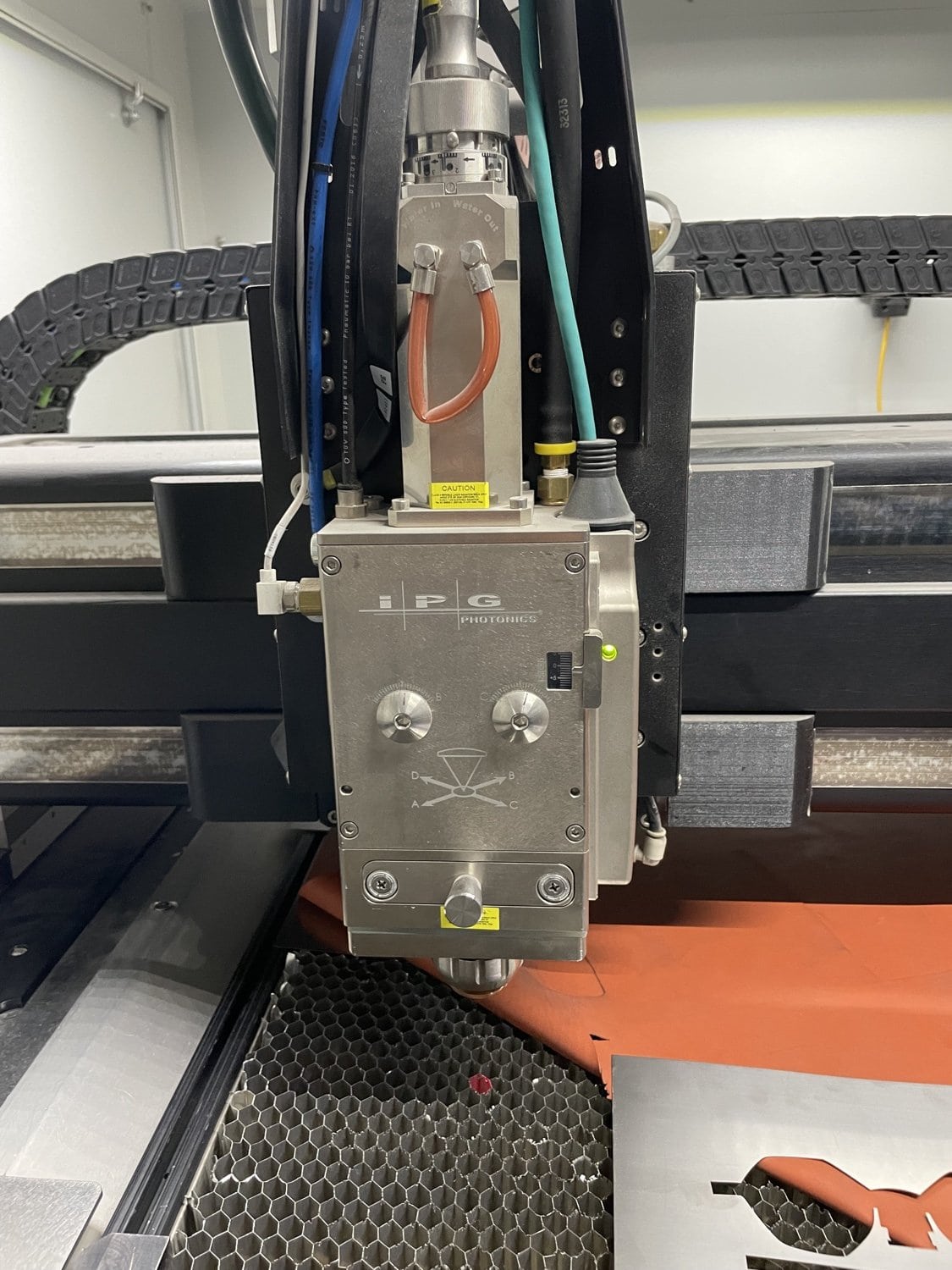 4000 Watt IPG Photonics LaserCube Fiber Laser, 2017 - 4' x 4' Table, Low Hours - Image 4