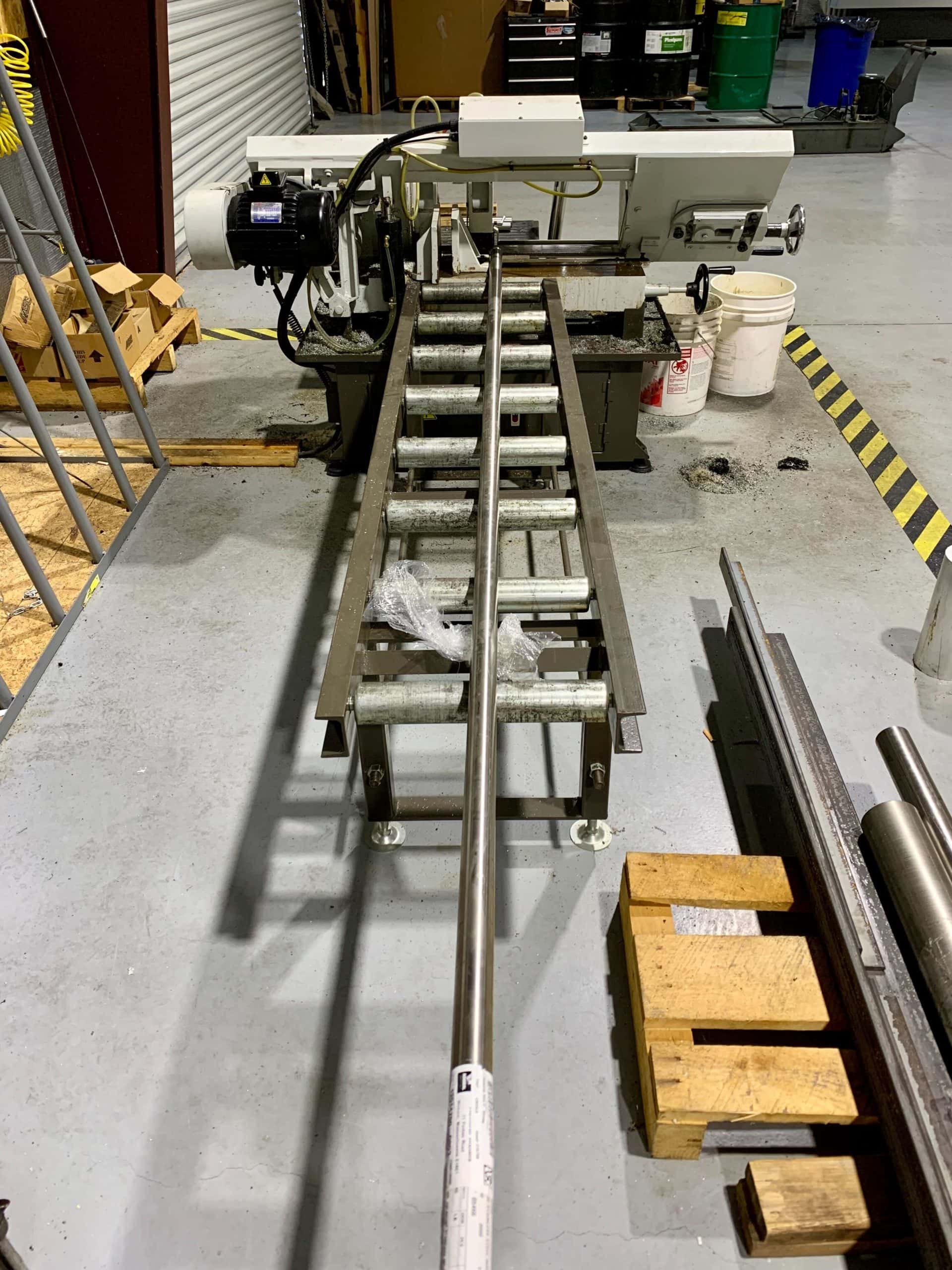 Victor 1018M Horizontal Saw 2019- Roller Conveyor And Extra Saw Blade. - Image 3