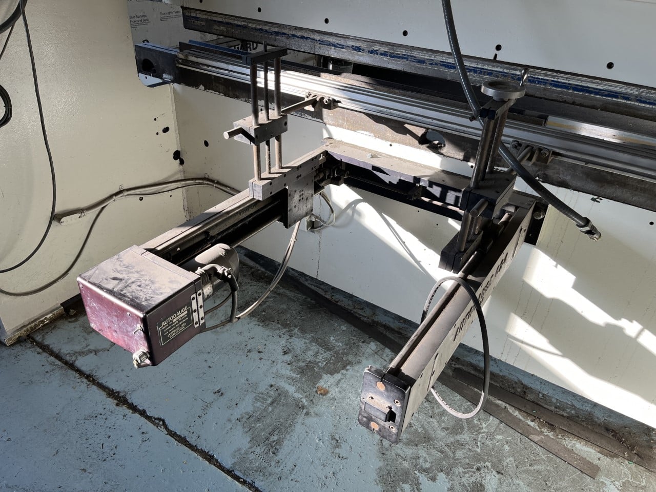 75 Ton x 10' Chicago Dreis & Krump 810-C Press Brake, 1972 - Backgauge - Image 2