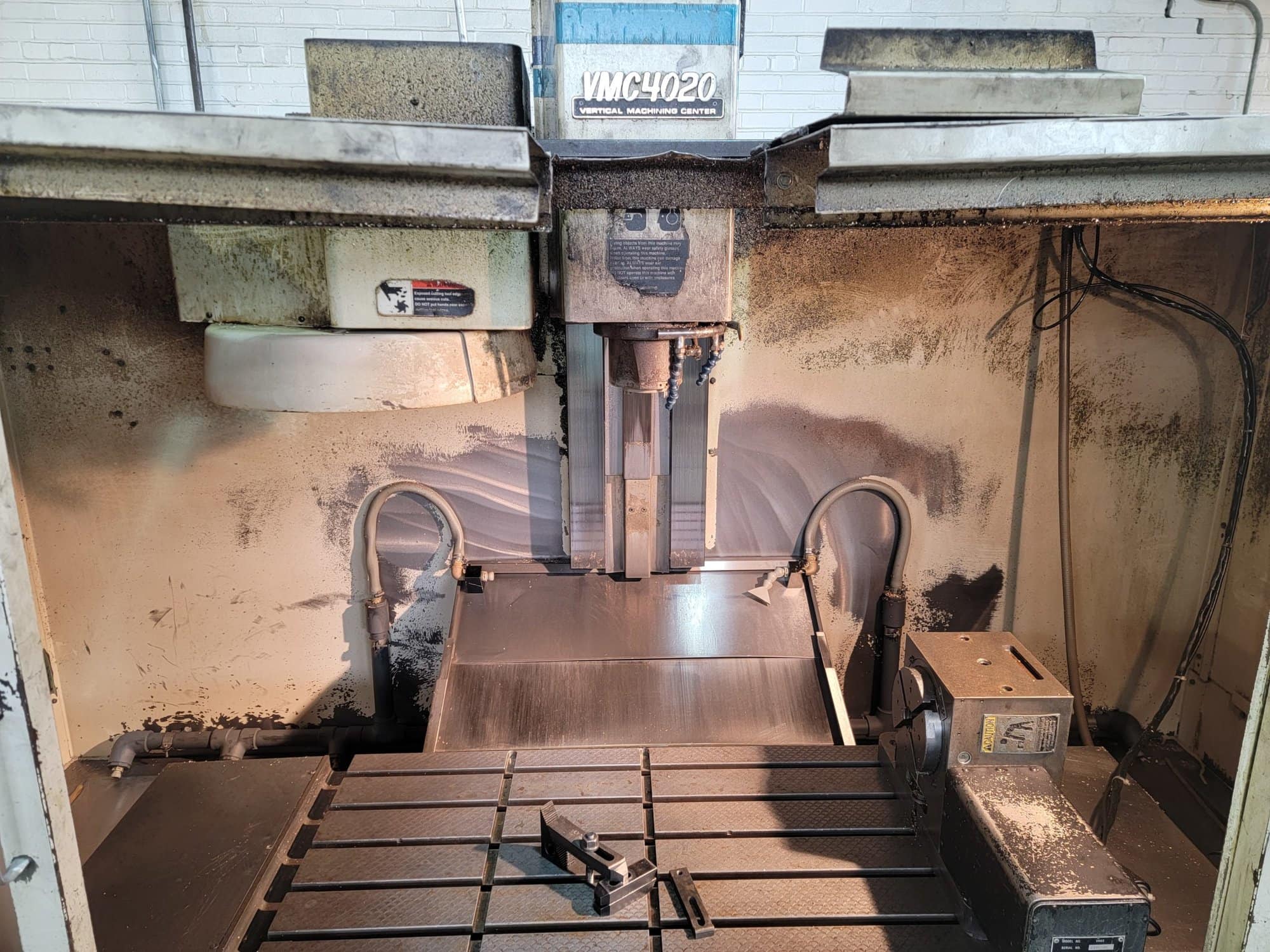 Fadal 4020 VMC, 2002 - Tailstock, Coolant Tank, Hydrosweep, A Axis Rotary Head - Image 3