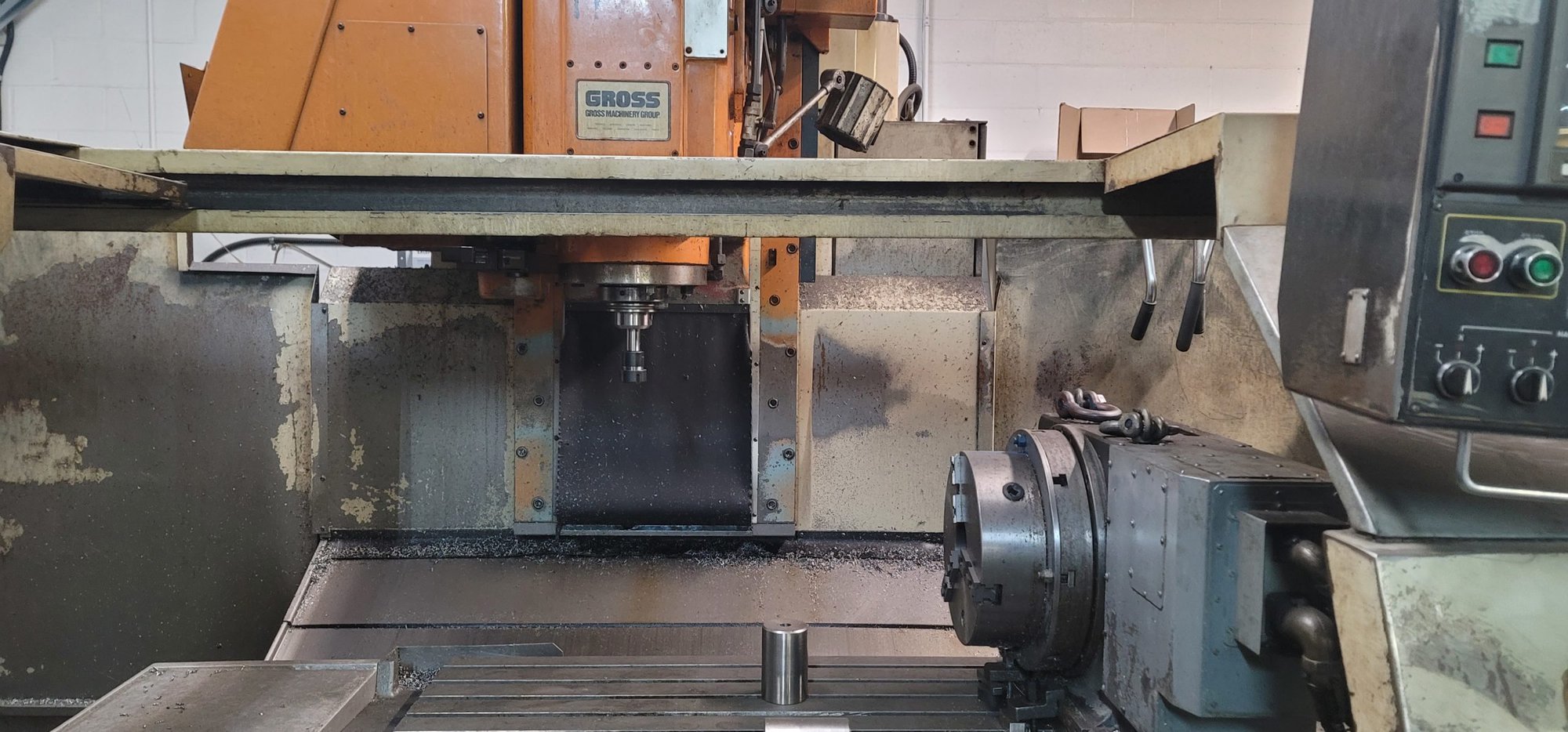 Leblond Makino FCN 106 VMC - Fanuc Control, Tool Holders Available - Image 2