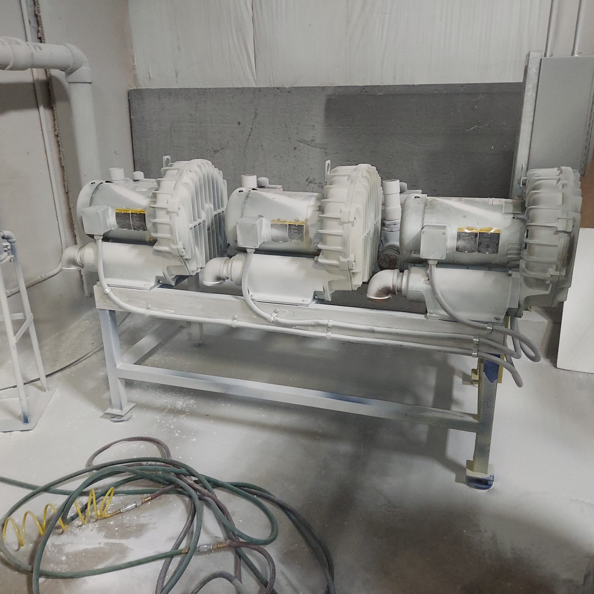 15'X8' CNC Auto-Motion RG137 CNC Router- dust collector included - Image 6