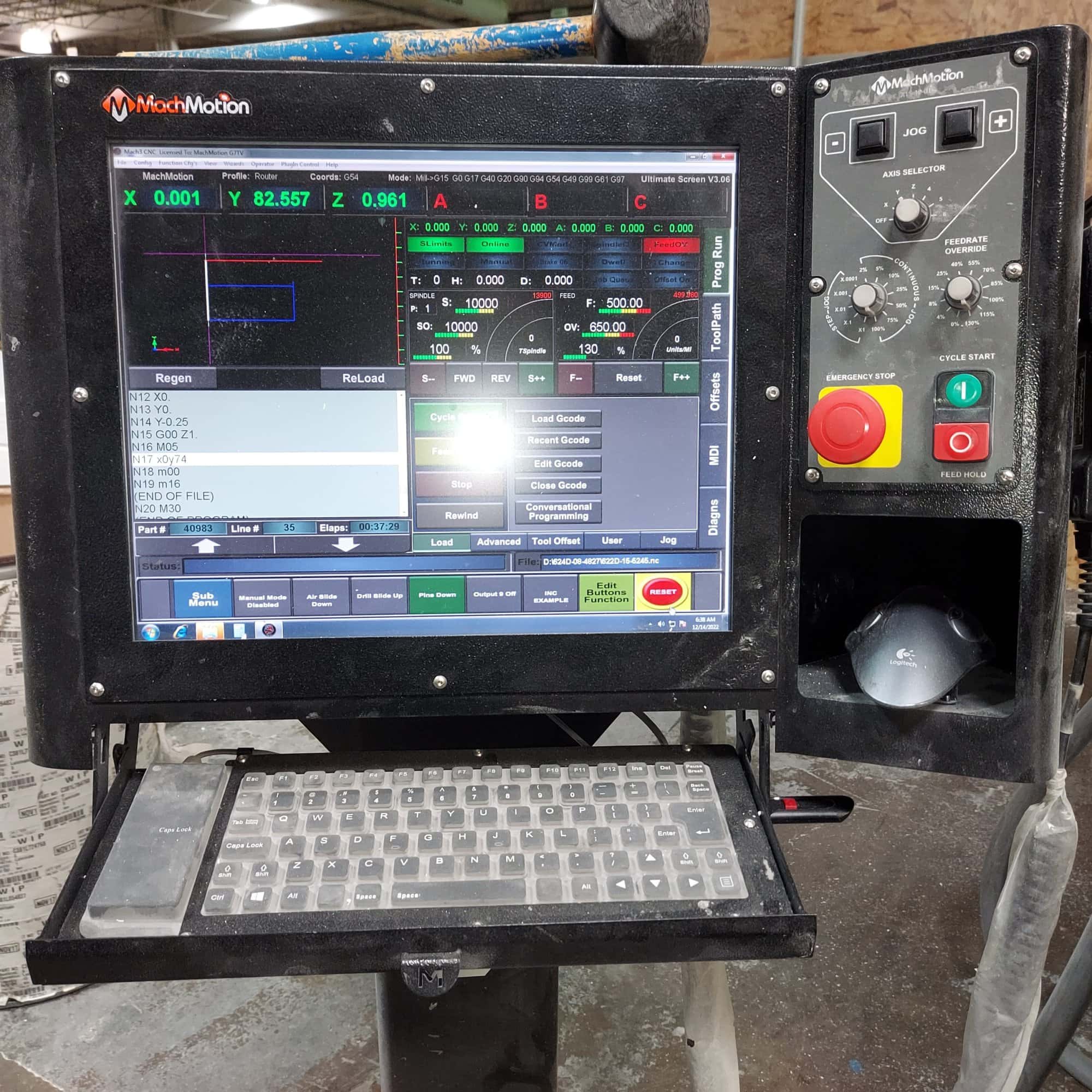 15'X8' CNC Auto-Motion RG137 CNC Router- dust collector included - Image 3
