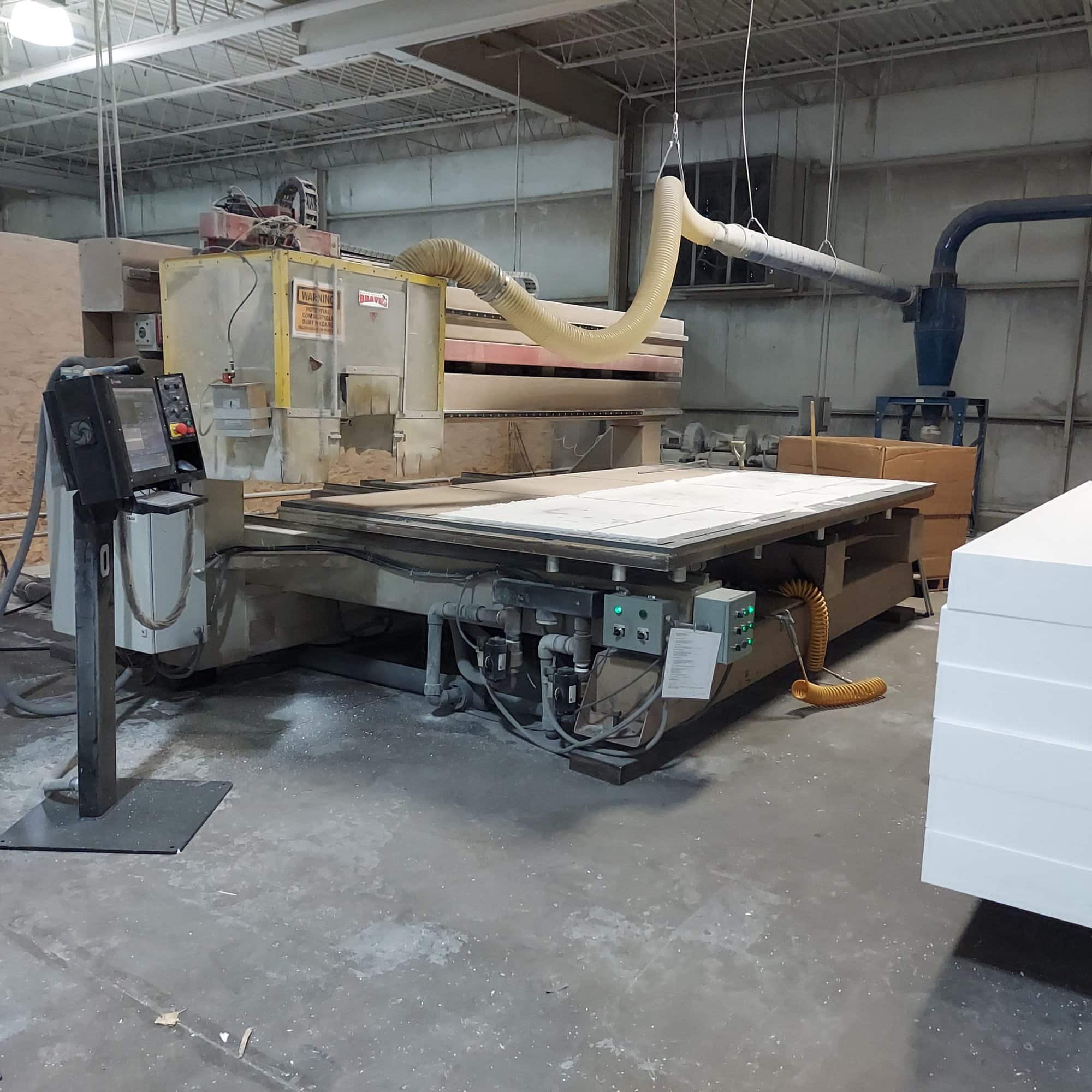 15'X8' CNC Auto-Motion RG137 CNC Router- dust collector included - Image 7