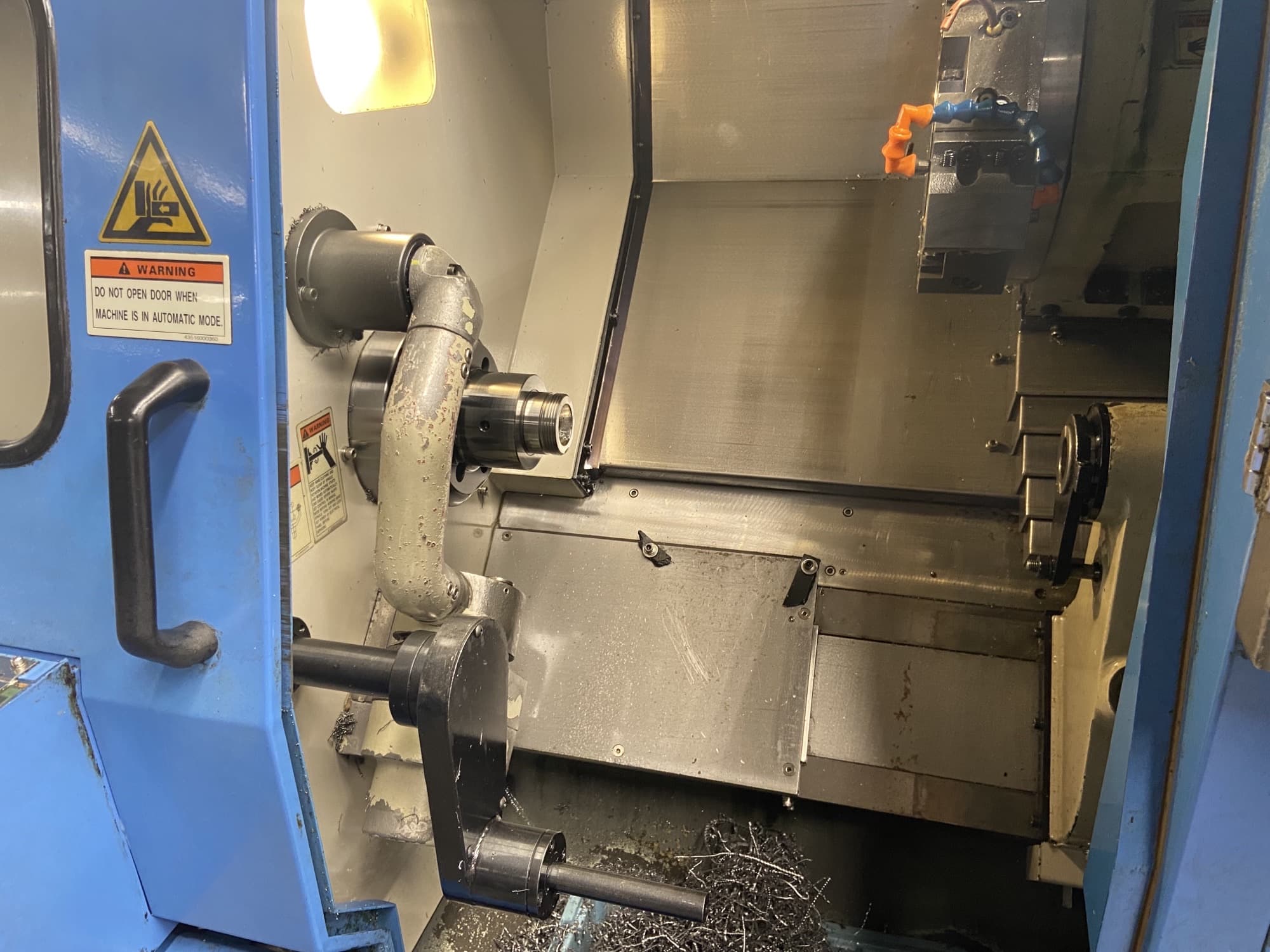 Hyundai HIT-160 CNC Lathe, 2003 - Parts Catcher, Tool Setter, Tailstock, Chip Conveyor, Fanuc Control - Image 4