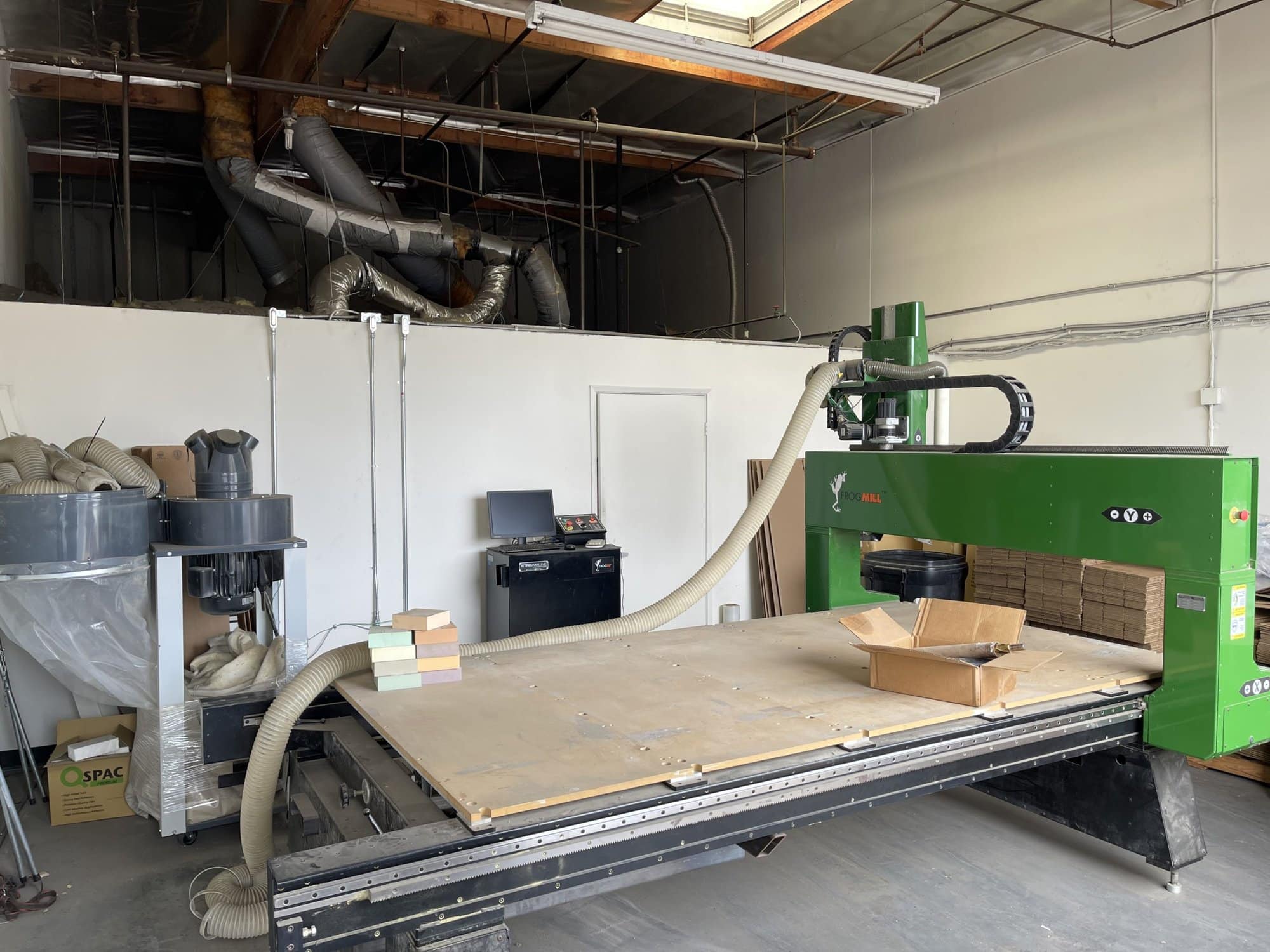 5' x 10' Streamline Automation Frog3D FrogMill SFM CNC Router, 2018 - 4th Axis, 16" Z Clearance! - Image 5