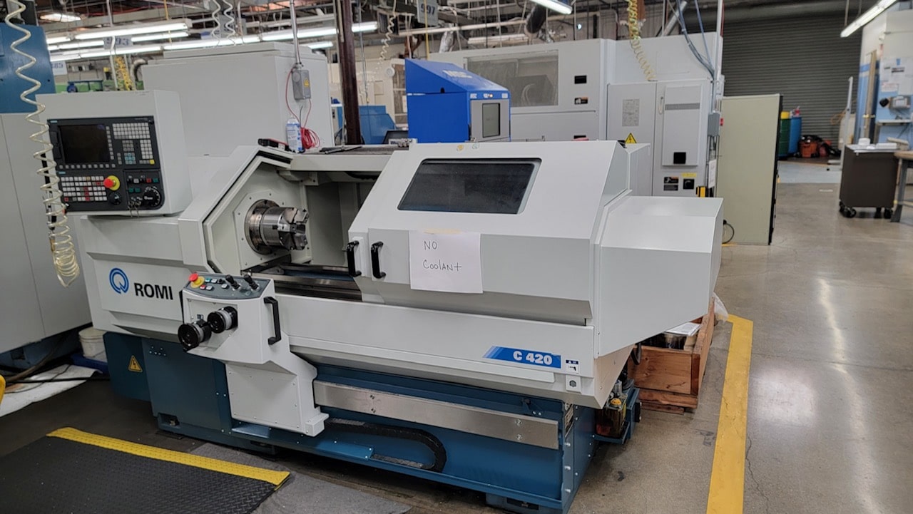 ROMI C-420 CNC Lathe, 2020 - Low Hours - Rigid Tap - Image 3