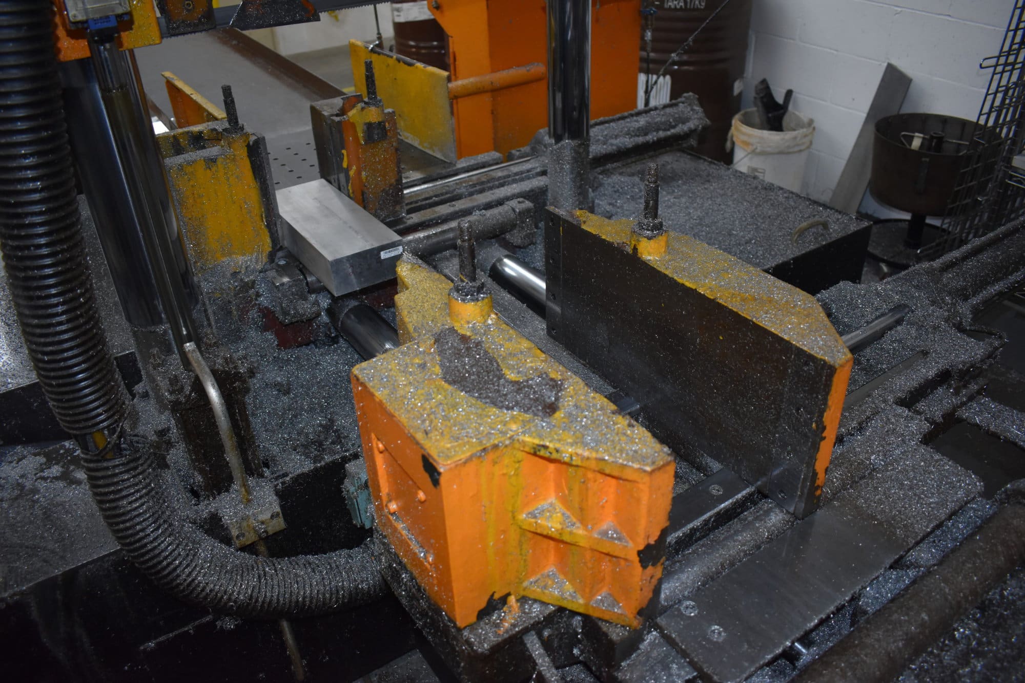 14" x 14" Cosen AH-360H Horizontal BandSaw- Very Clean - Image 4