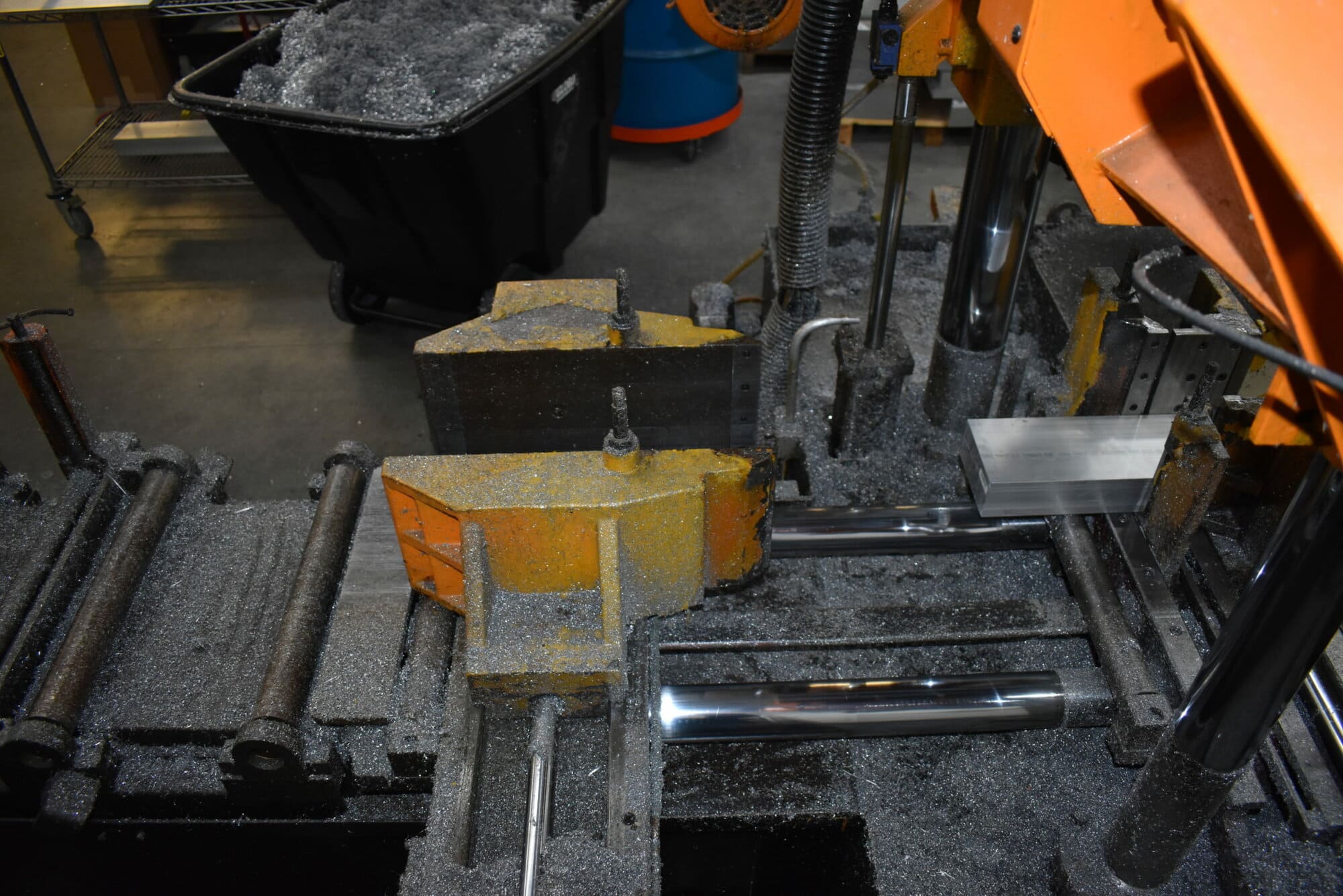 14" x 14" Cosen AH-360H Horizontal BandSaw- Very Clean - Image 7