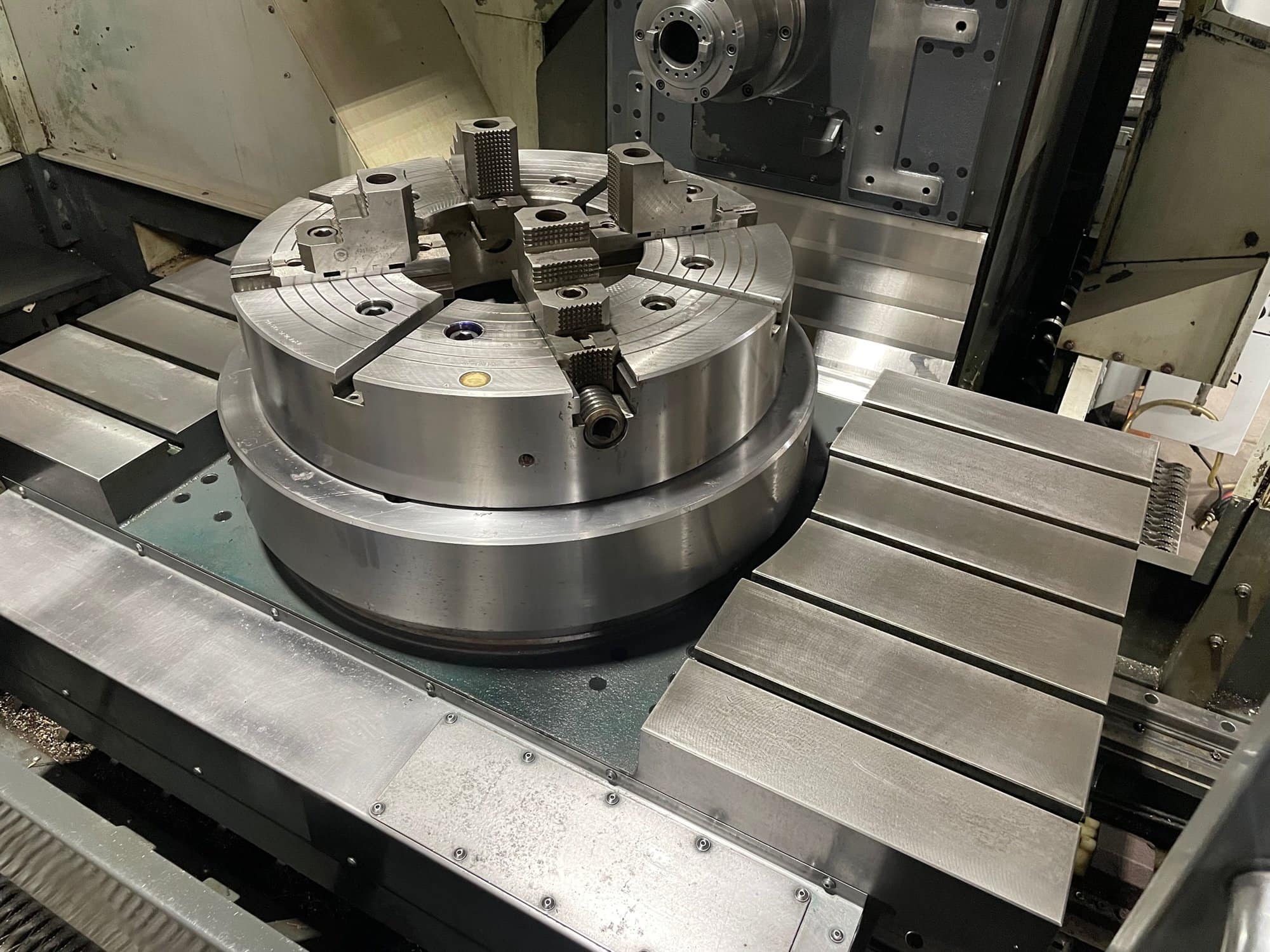 Haas EC-1600 HMC, 2012 - Wireless Intuitive Probing, Full 4th, 1000 PSI Coolant Through Spindle - Image 6