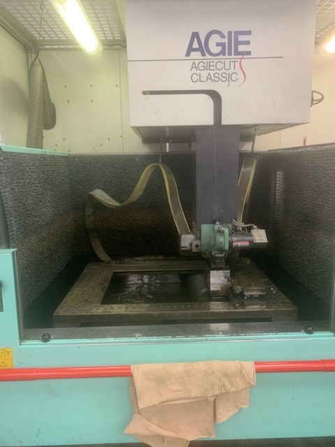 Agie Classic 3S Wire EDM, 2006-Auto Door, Auto Threading, .004 -.13 Wire Size - Image 2