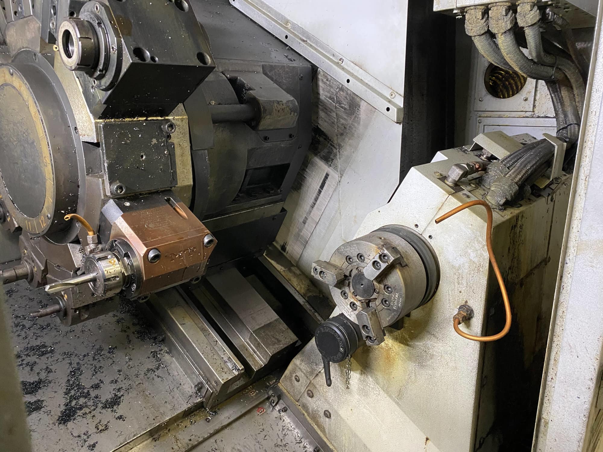 Mori Seiki NL2500SMC/700 CNC Lathe, 2011- sub spindle, live tooling, mist blaster, chip blaster, work stocker, gantry loader, available immediately - Image 7