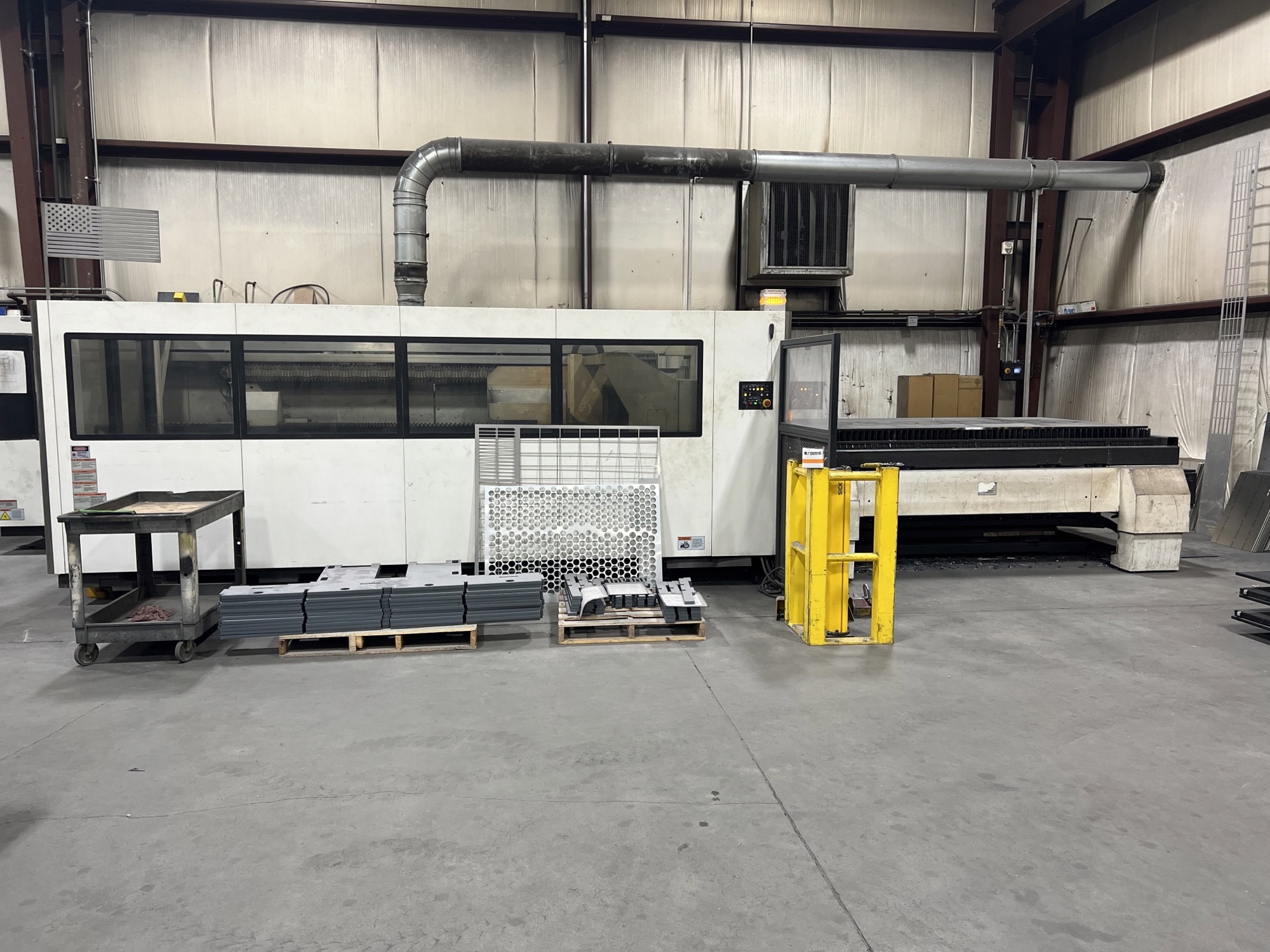 4,000 Watt Mazak Optiplex 3015 CO2 Laser, 2013- 5' x 10' Table - Image 2