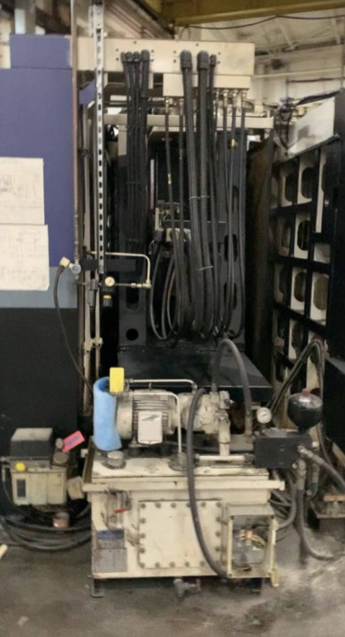 Daewoo DMH-500 500 MM HMC, 2000- Chip Conveyor, Hydraulic Clamping, Fanuc Control, Rigid Taping - Image 6