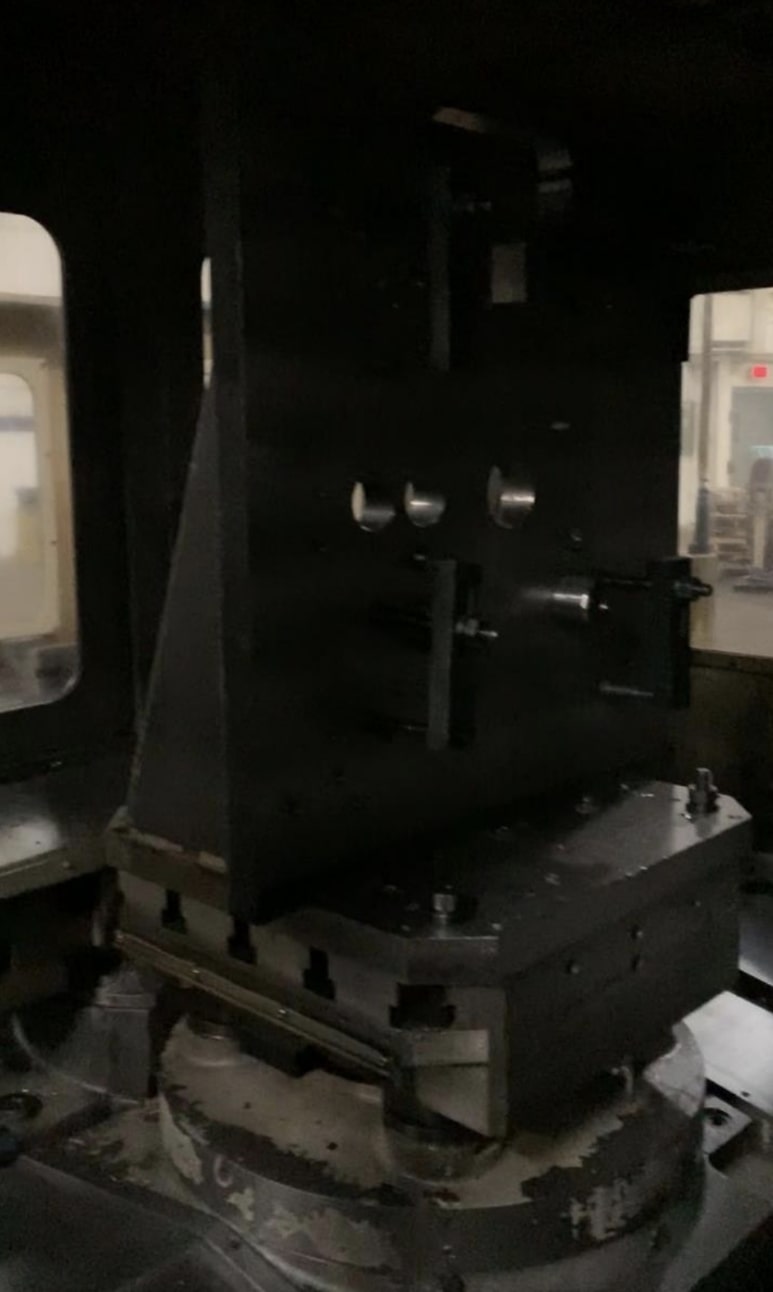 Daewoo DMH-500 500 MM HMC, 2000- Chip Conveyor, Hydraulic Clamping, Fanuc Control, Rigid Taping - Image 7