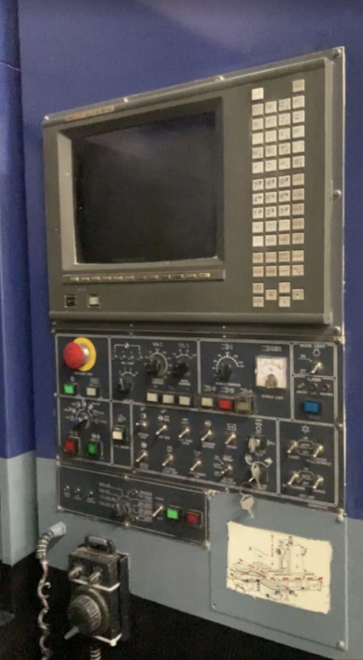Daewoo DMH-500 500 MM HMC, 2000- Chip Conveyor, Hydraulic Clamping, Fanuc Control, Rigid Taping - Image 3