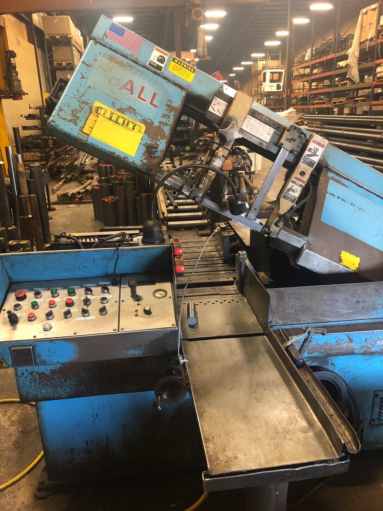 12" x 12" DoAll C305A Automatic Horizontal Bandsaw, 2003