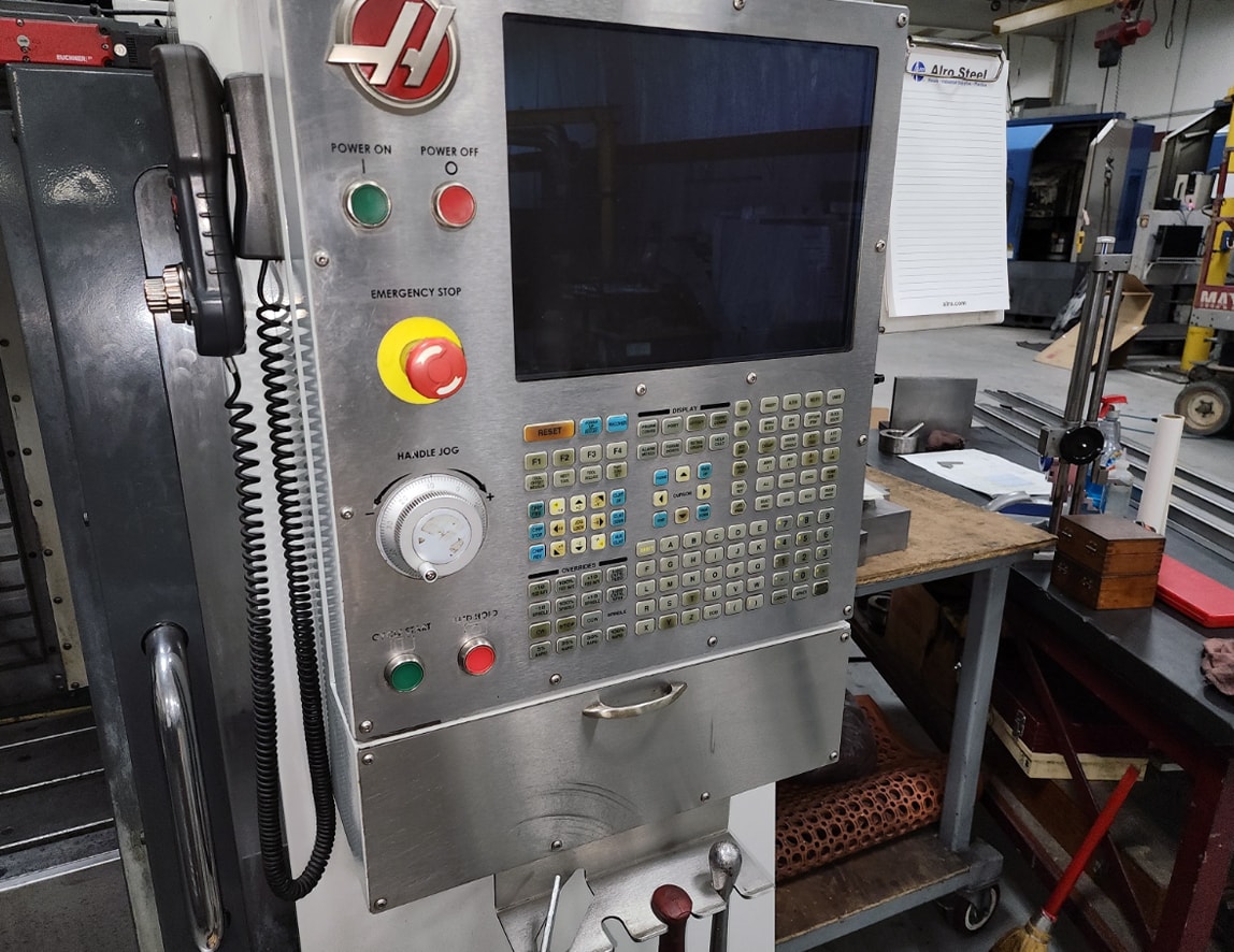 Haas VF-2 VMC, 2012- Chip Auger, 30HP, 2 Speed Gearbox, Low Hours, Pre-removal Pricing - Image 2
