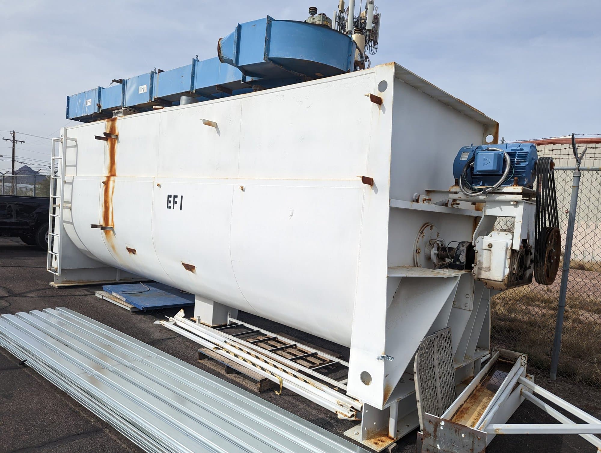 1000 Cubic Ft. Jacketed Carbon Steel Dual Ribbon Blender - 30 HP