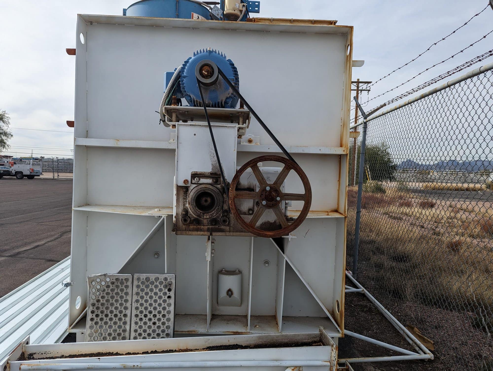 1000 Cubic Ft. Jacketed Carbon Steel Dual Ribbon Blender - 30 HP - Image 4