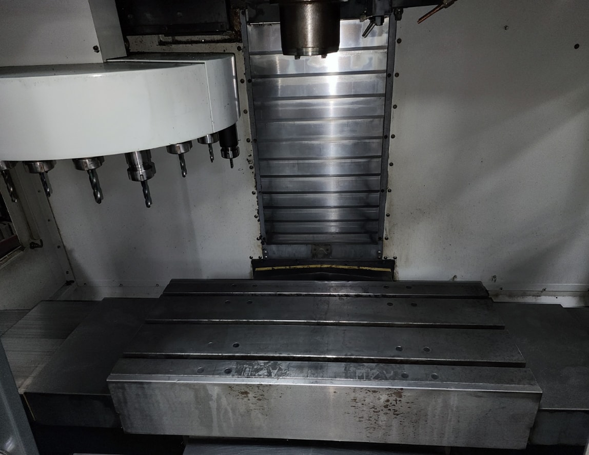 Haas VF-2 VMC, 2012- Chip Auger, 30HP, 2 Speed Gearbox, Low Hours, Pre-removal Pricing - Image 5
