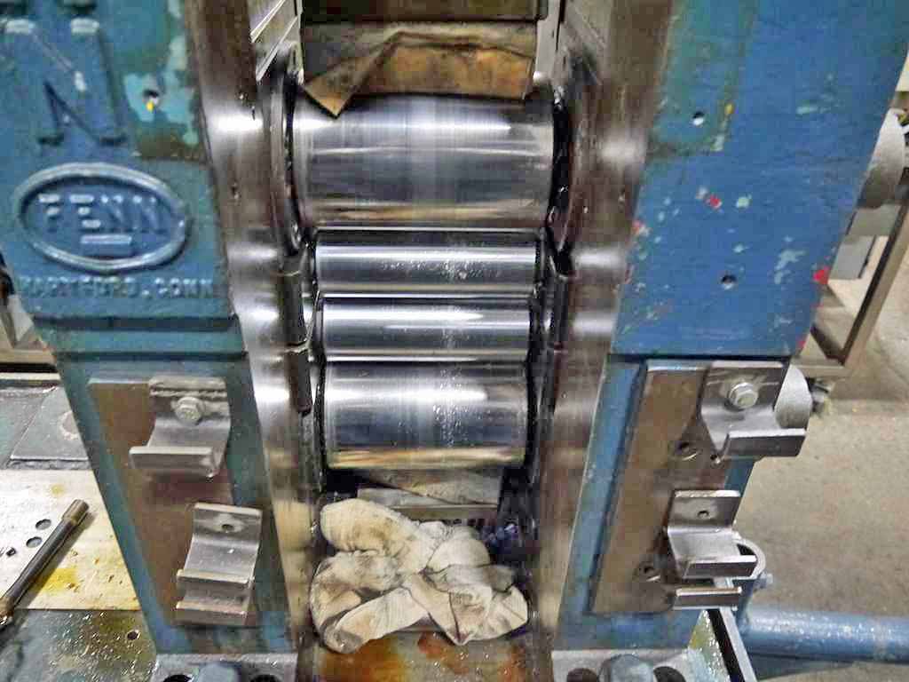 Fenn 4-053-C 4 High Rolling Mill - Image 4