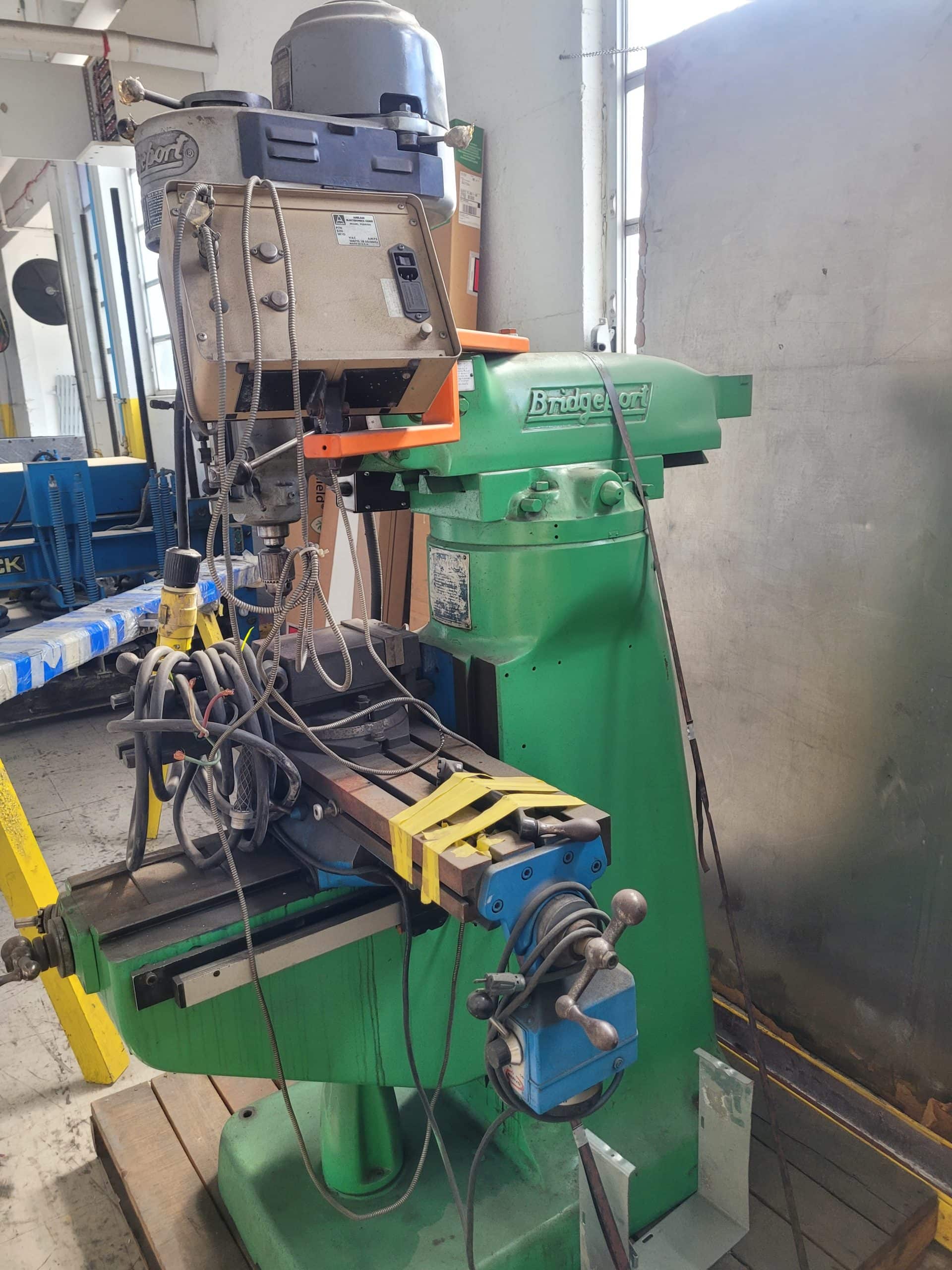 Bridgeport J146306 Knee Mill - Image 2
