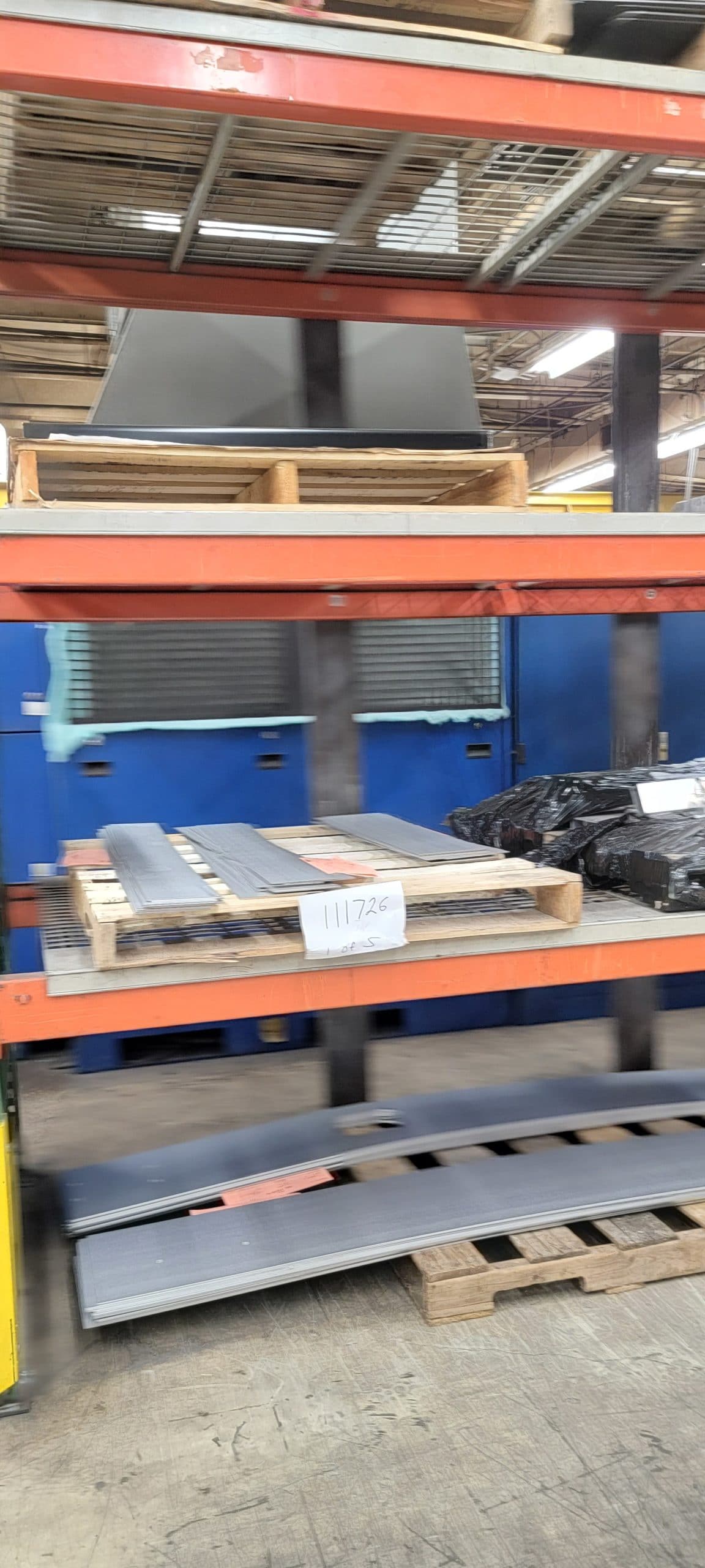 4000 Watt Trumpf Trumatic L3030 CO2 Laser, 2005 - 5'x10', Cooler, Dust Collector, Shuttle Table In & Out, Video Available, Available Immediately - Image 9